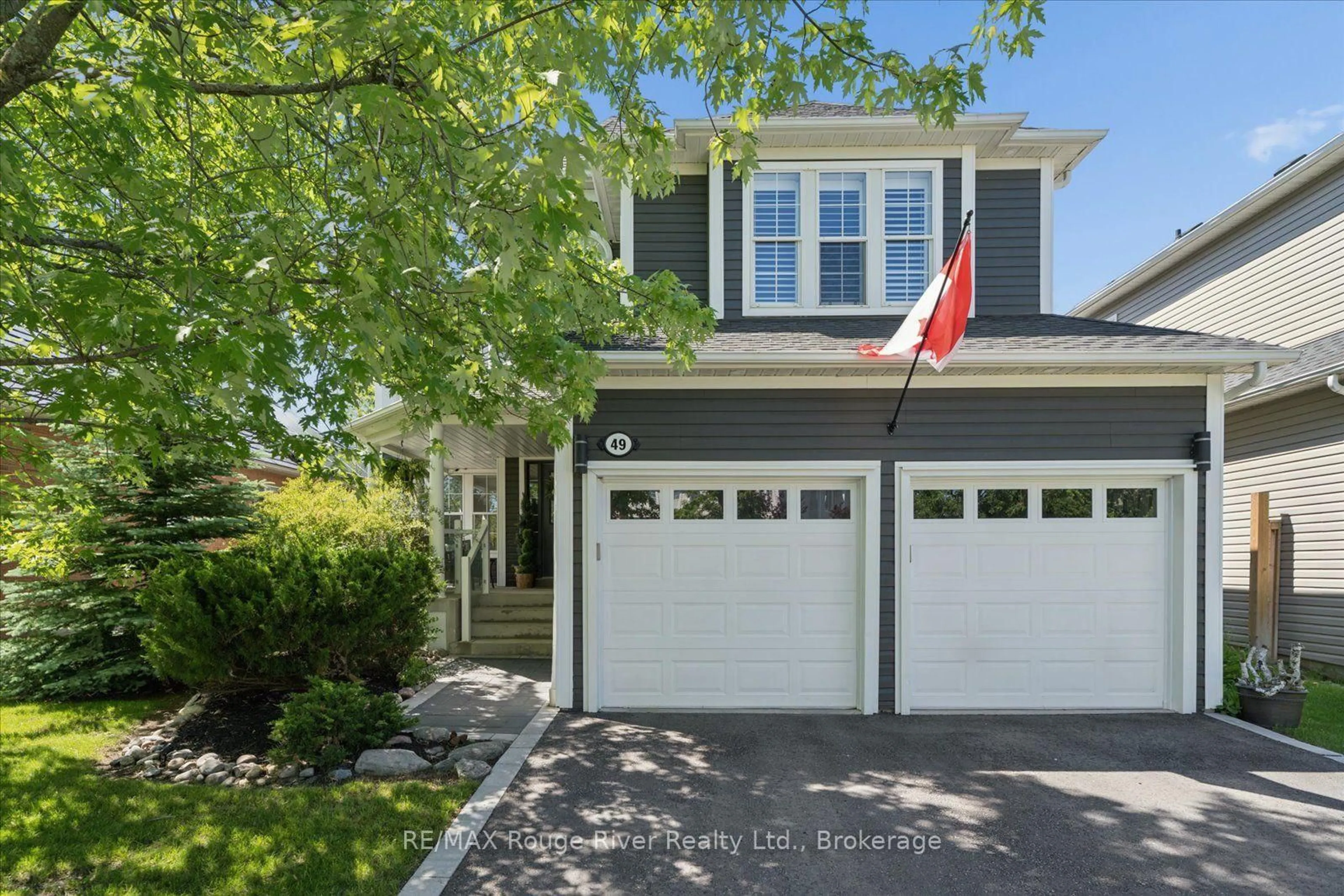 Home with vinyl exterior material, street for 49 Hanson Cres, Whitby Ontario L1M 2K9