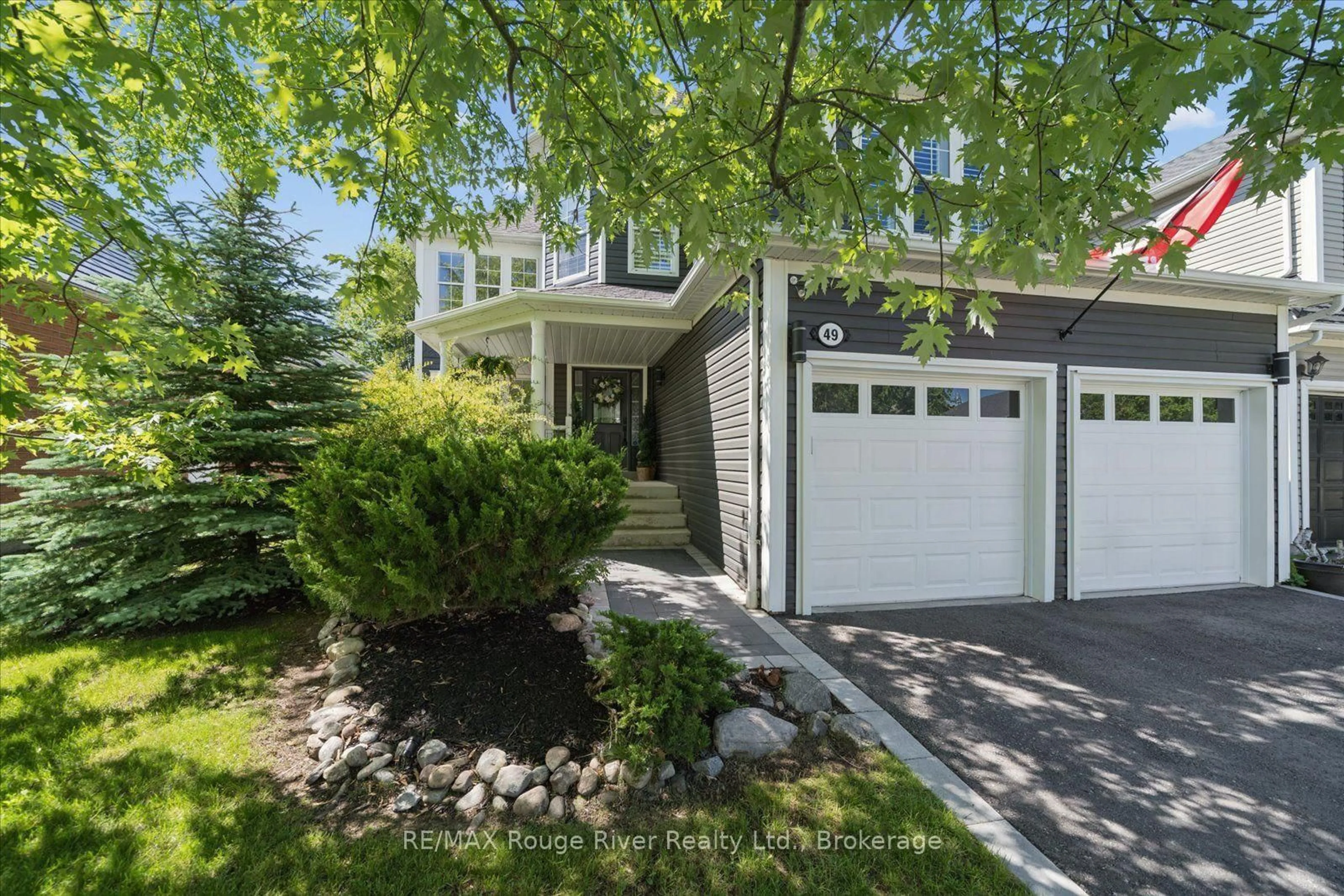 Home with vinyl exterior material, street for 49 Hanson Cres, Whitby Ontario L1M 2K9