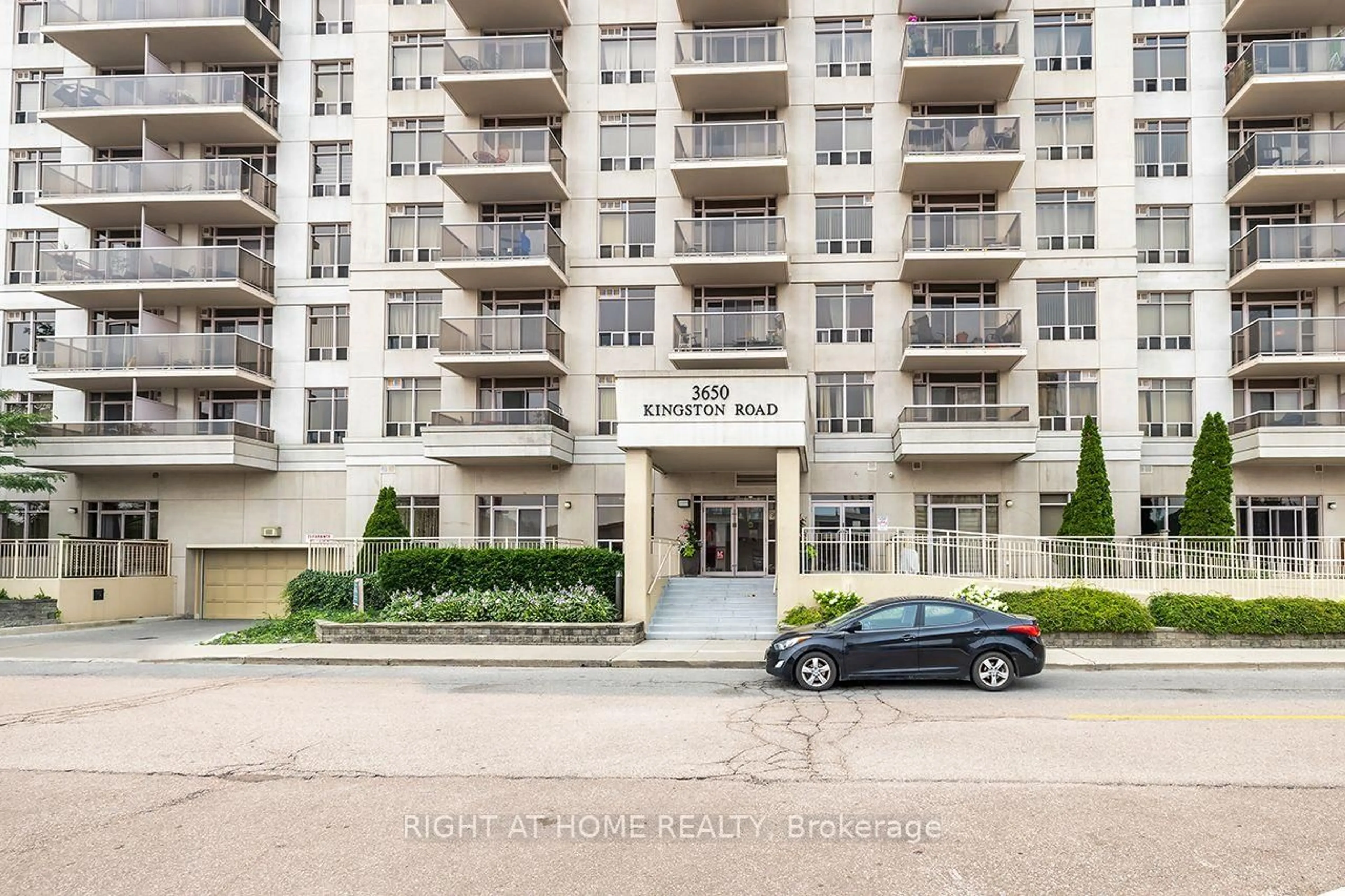 Unknown for 3650 Kingston Rd #PH11, Toronto Ontario M1M 3X9