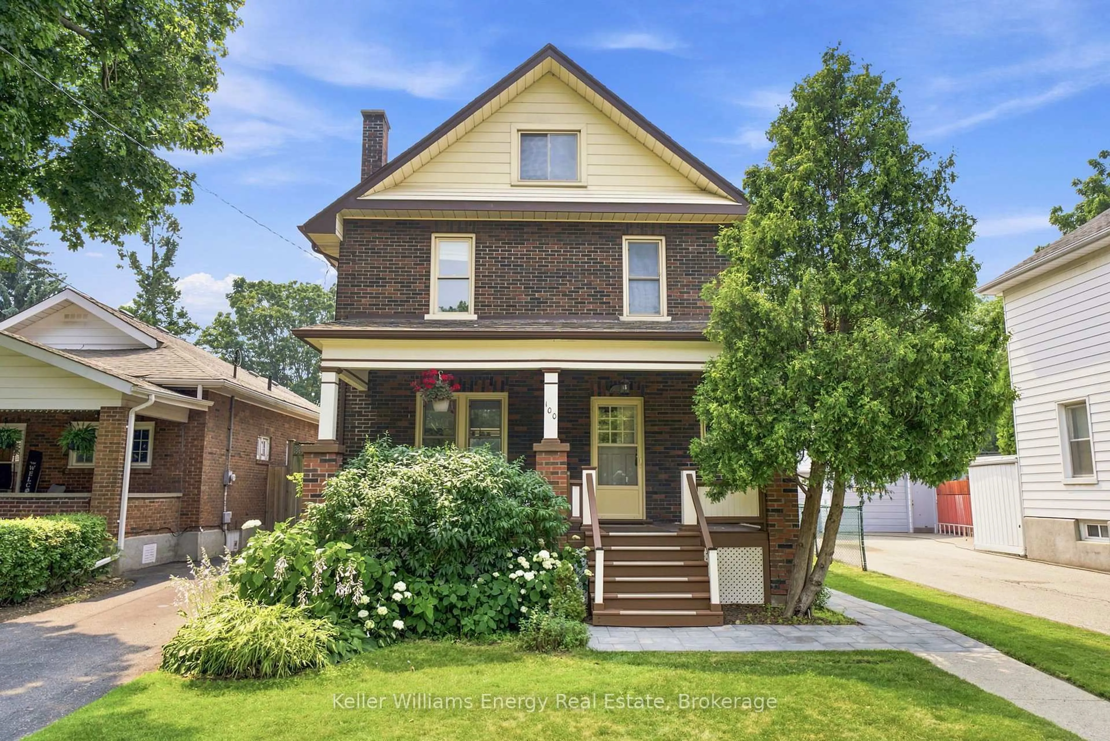 Home with brick exterior material, street for 100 Burk St, Oshawa Ontario L1J 4B9