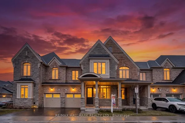 4 Hickling Lane, Ajax 1