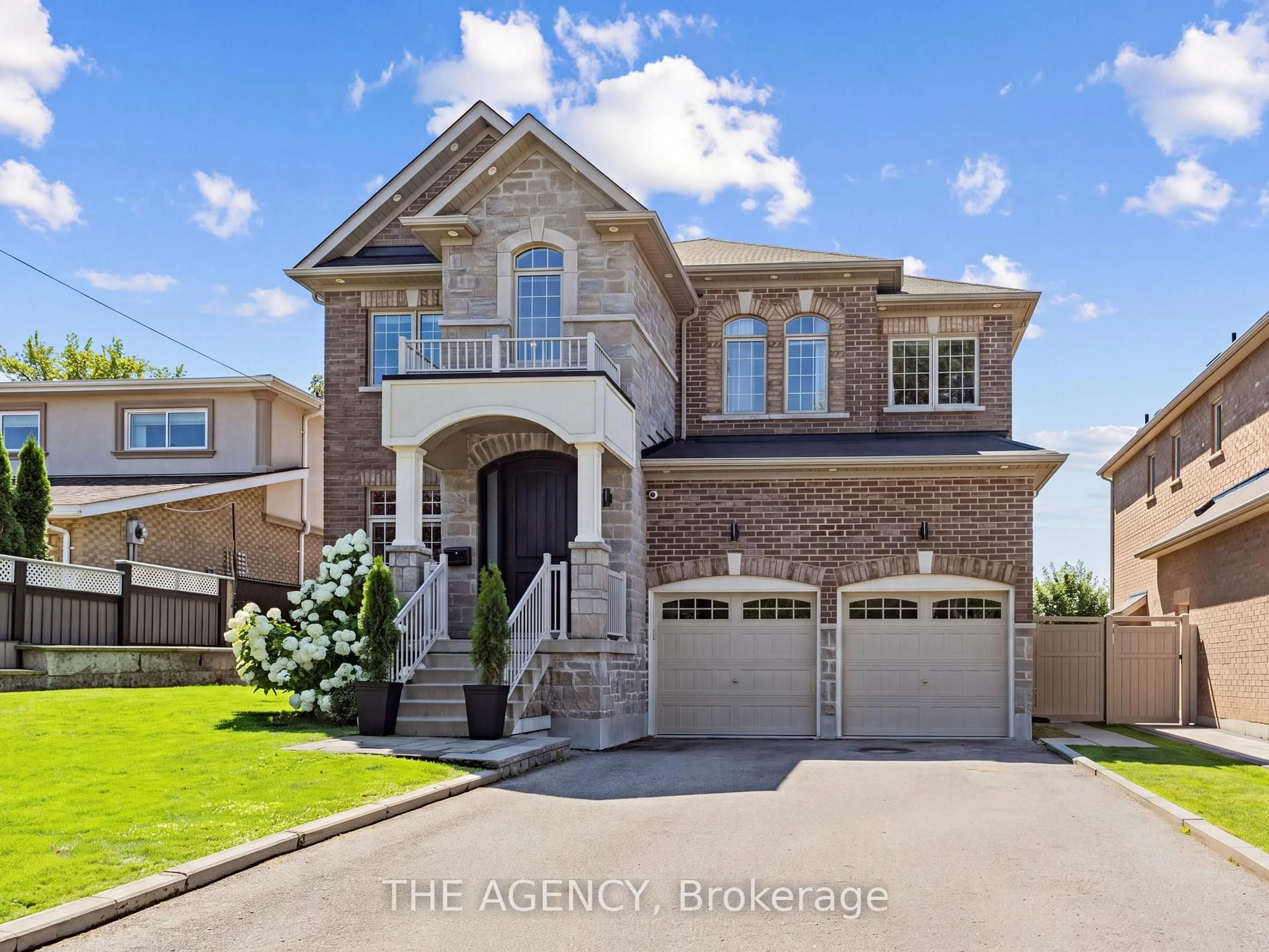 Home with brick exterior material, street for 576 Oakwood Dr, Pickering Ontario L1W 2W7