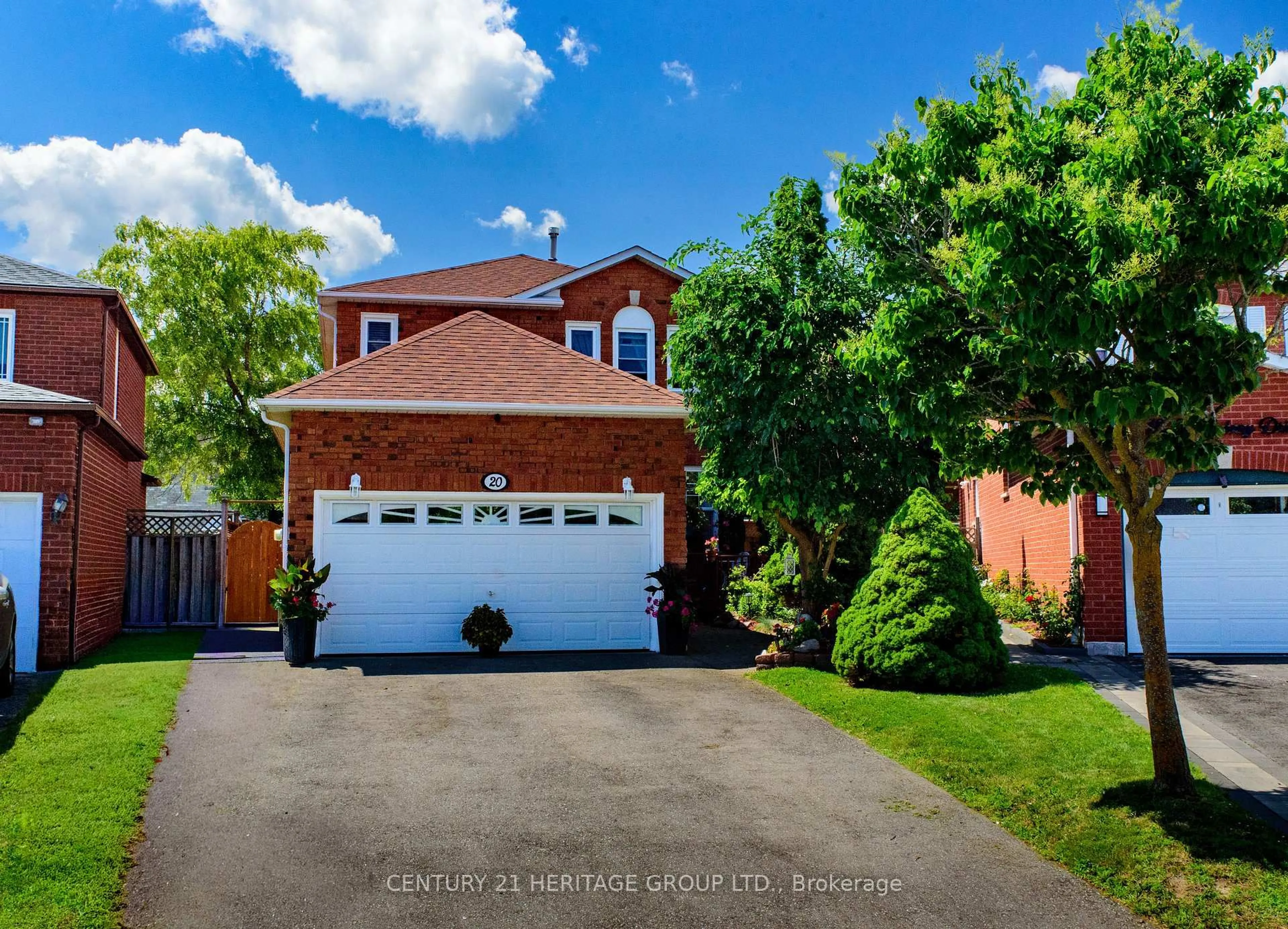 Unknown for 20 Old Colony Dr, Whitby Ontario L1R 2A3
