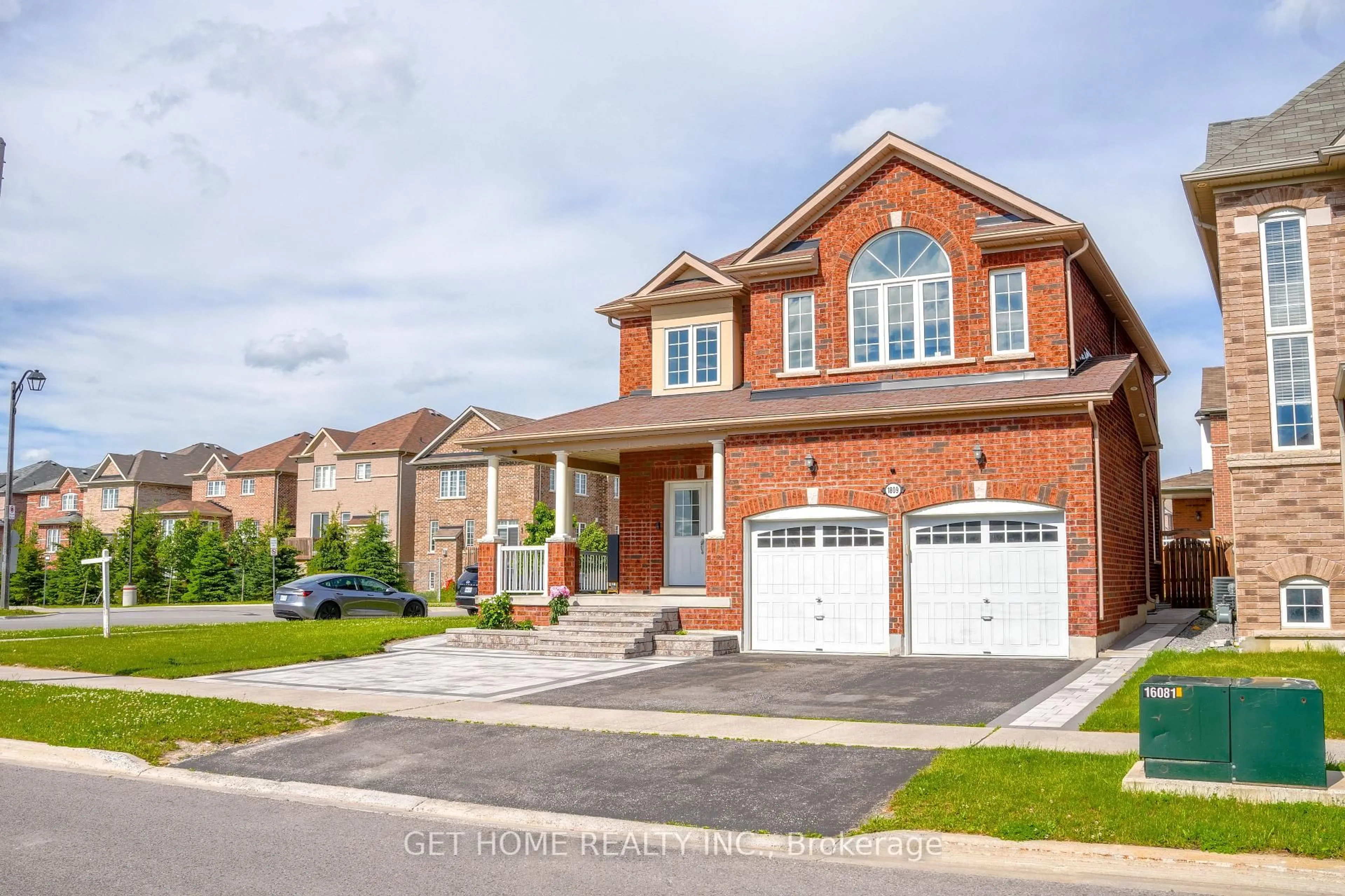 Home with brick exterior material, street for 1809 Jack Glen St, Oshawa Ontario L1K 0W3