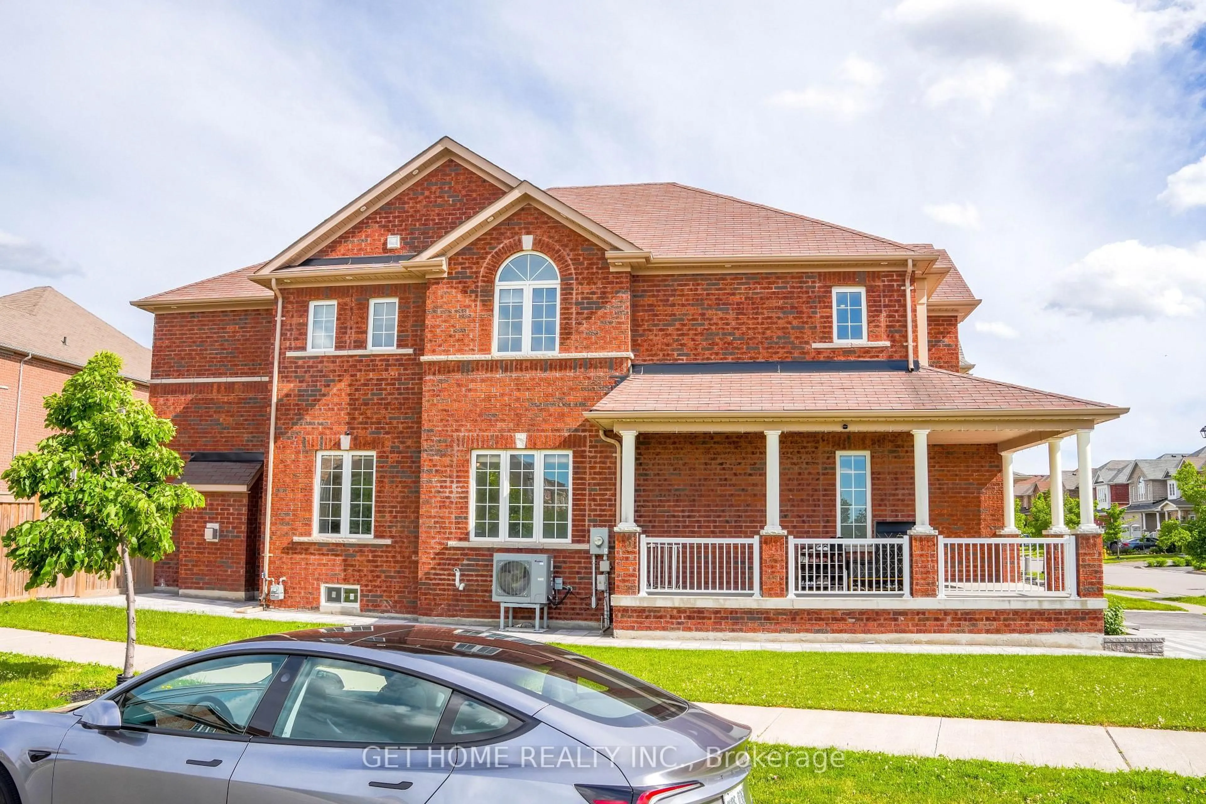 Home with brick exterior material, street for 1809 Jack Glen St, Oshawa Ontario L1K 0W3