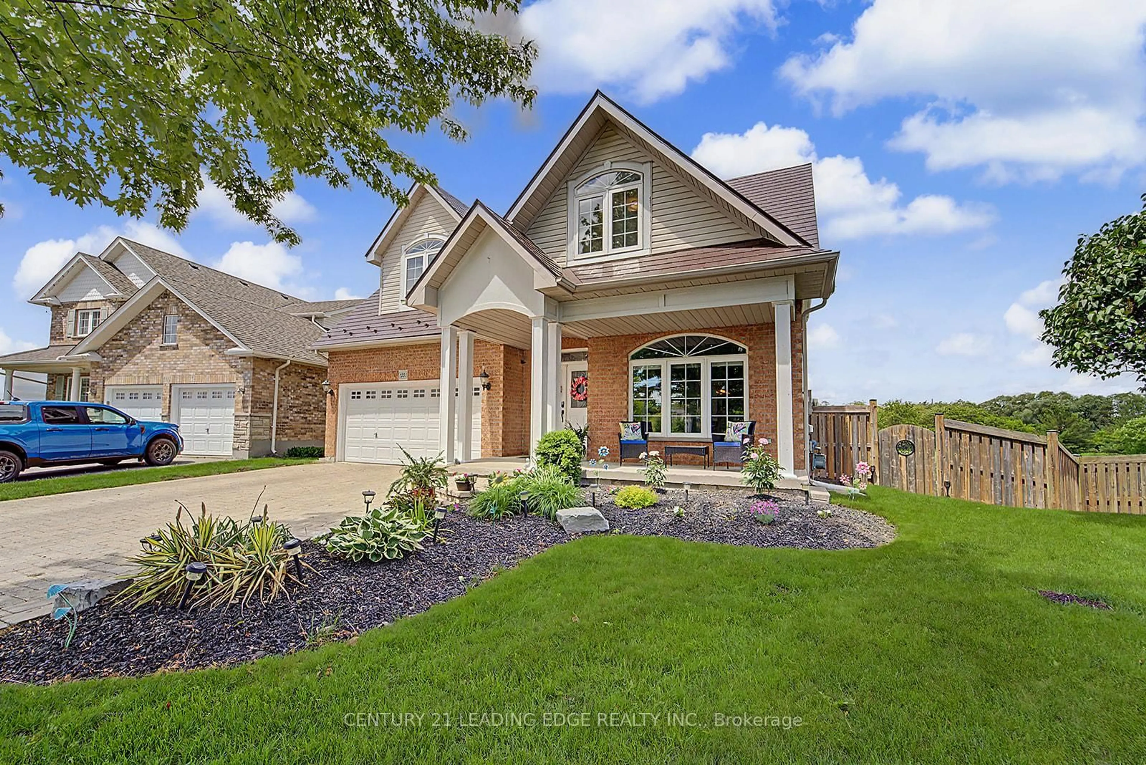 Home with brick exterior material, street for 1920 Clearwater Crt, Oshawa Ontario L1K 2Z6