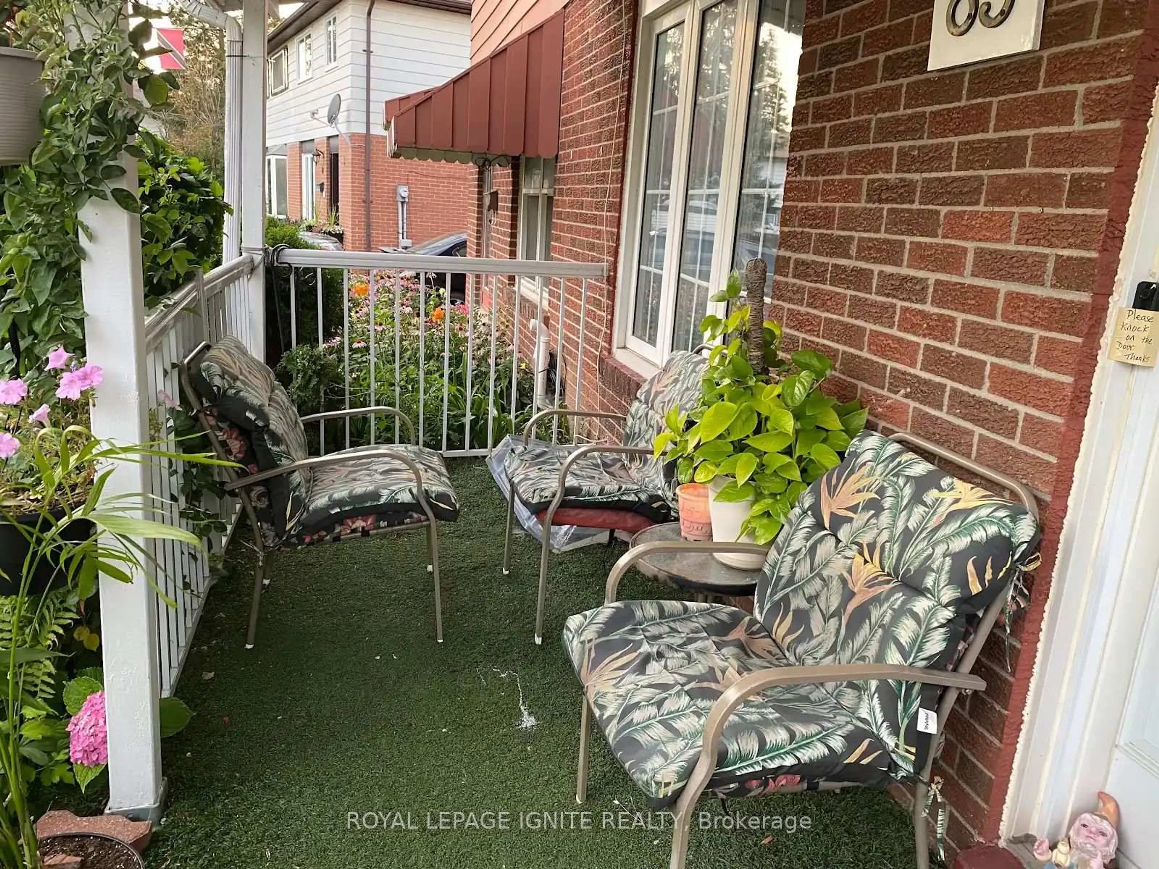 Patio, street for 83 Coxworth Cres, Toronto Ontario M1B 1E2