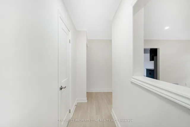 37 Adanac Dr, Toronto 4