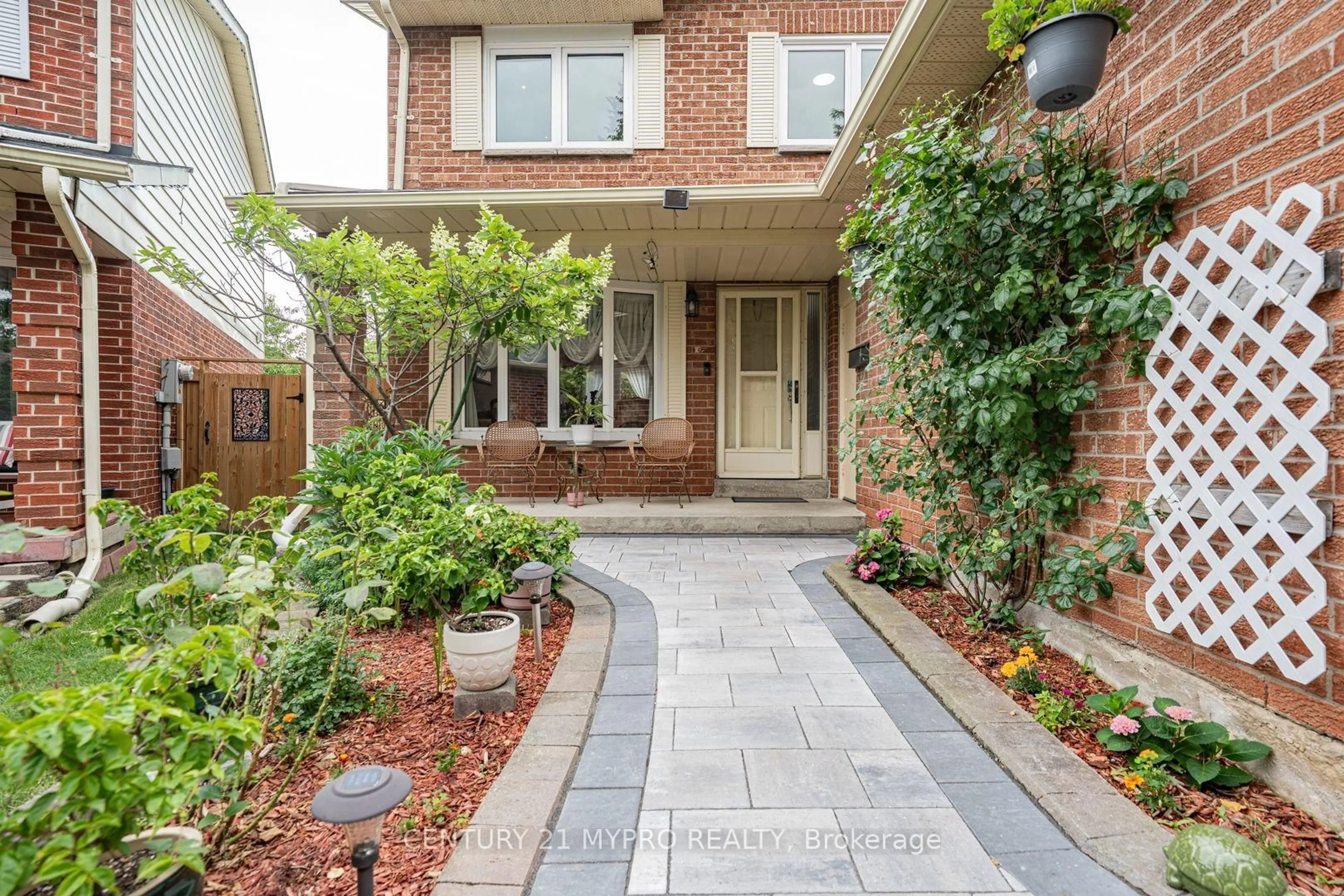 Home with brick exterior material, street for 35 Wheeling Dr, Toronto Ontario M1C 3X2