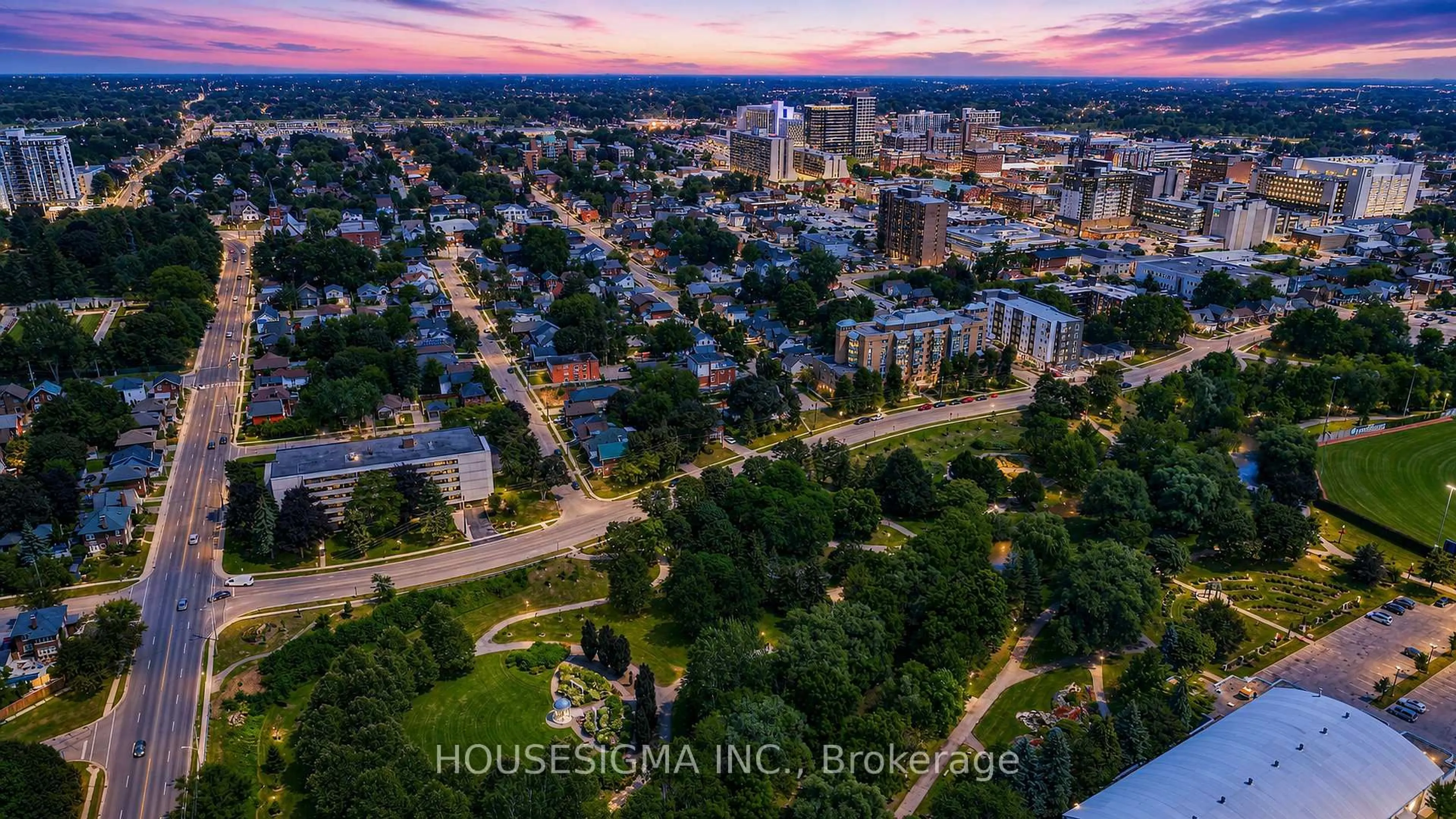 A pic from outside/outdoor area/front of a property/back of a property/a pic from drone, city buildings view from balcony for 93 Brock St, Oshawa Ontario L1G 1R7