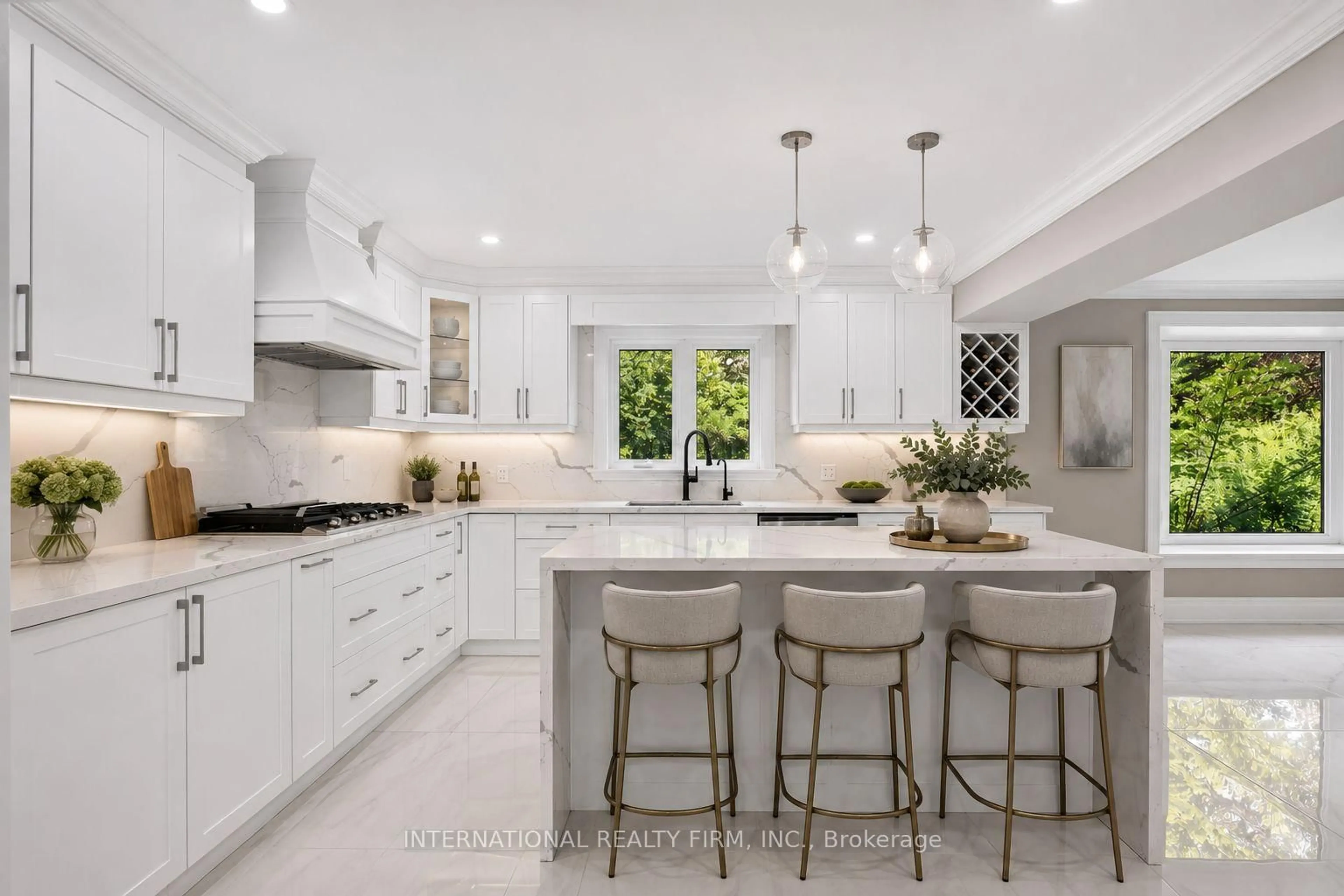 Contemporary kitchen, ceramic/tile floor for 3 Taunus Crt, Clarington Ontario L1C 4H5