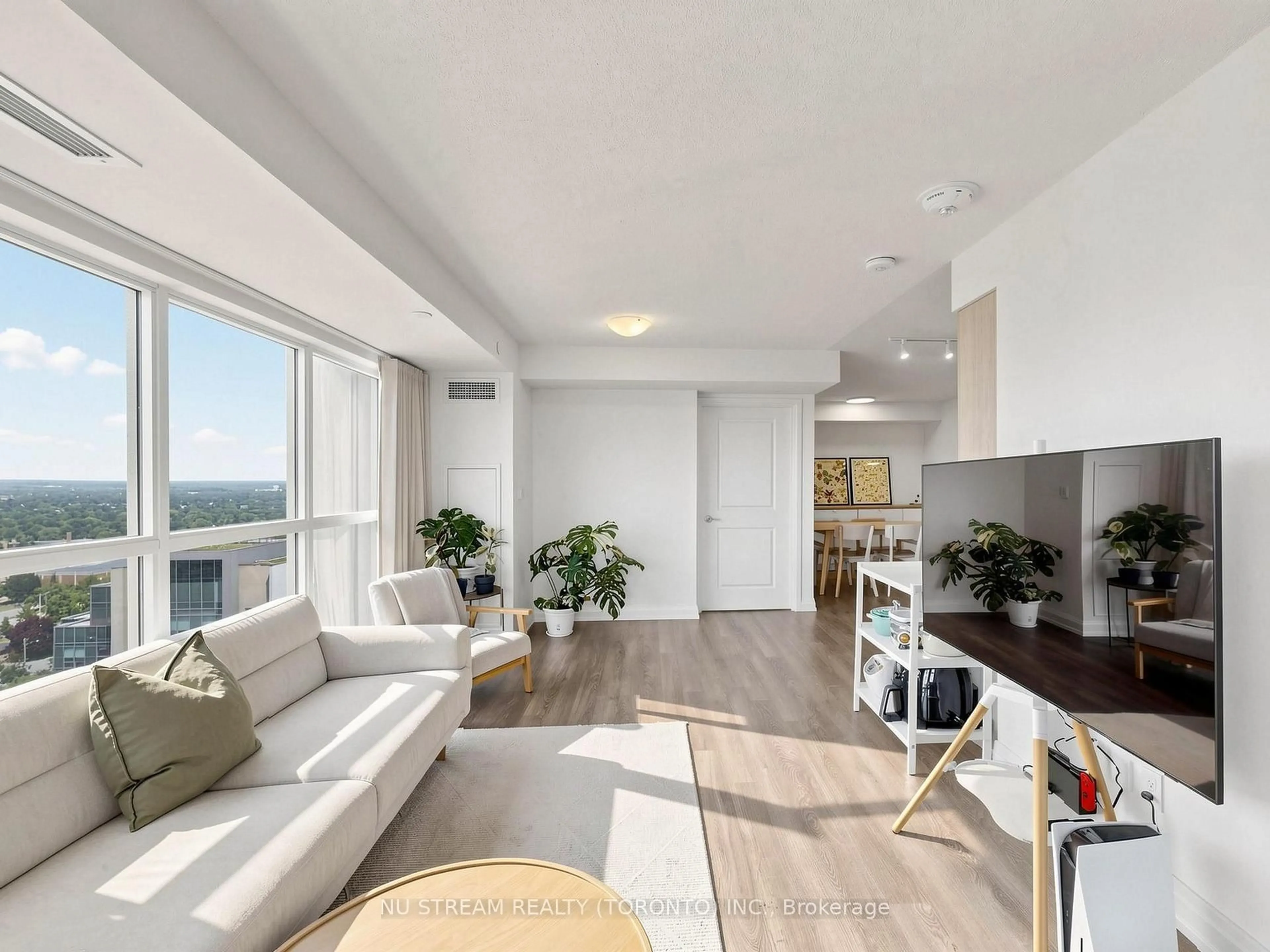 Living room with furniture, unknown for 20 Meadowglen Pl #2209, Toronto Ontario M1G 0A9