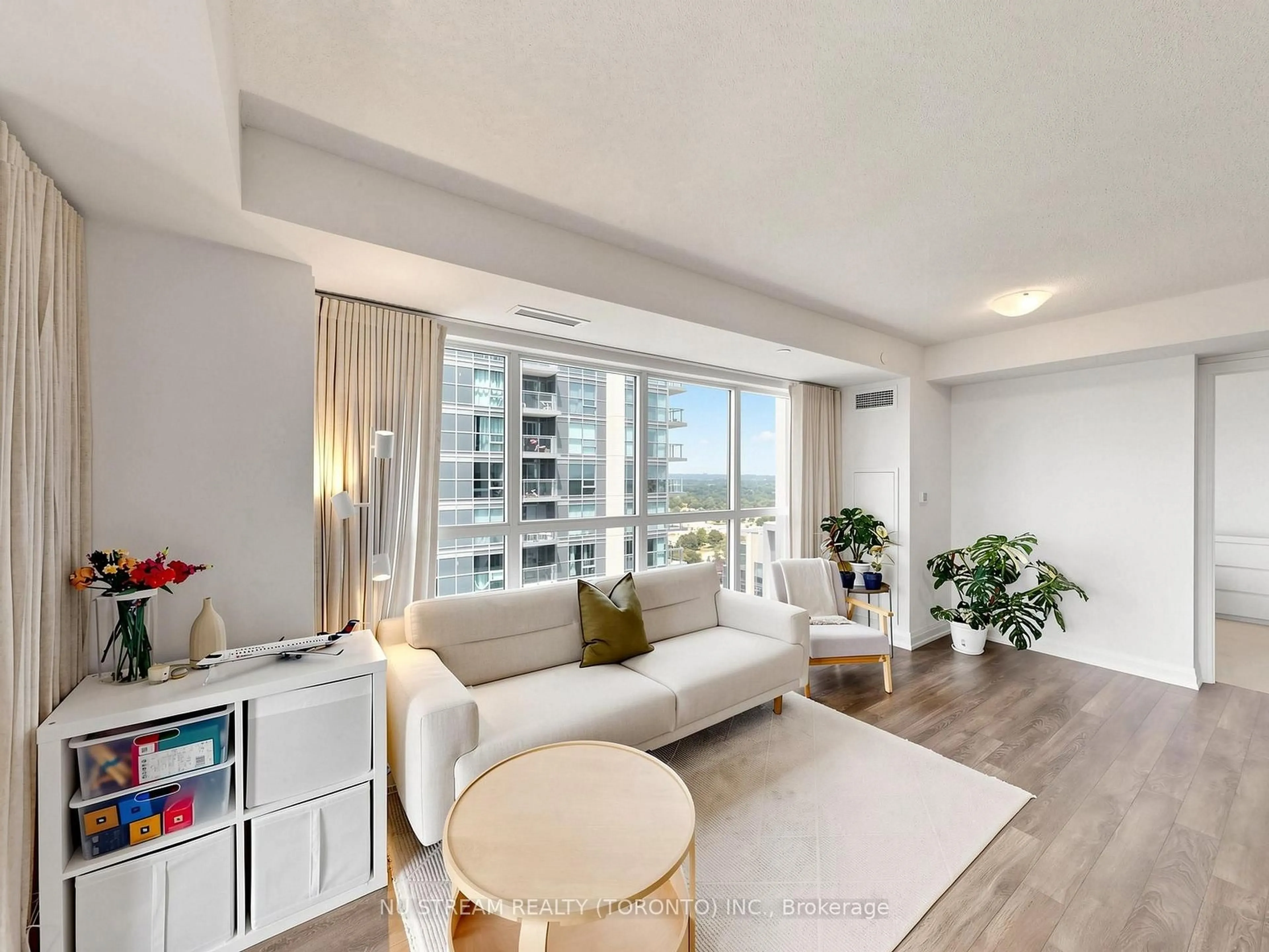 Living room with furniture, unknown for 20 Meadowglen Pl #2209, Toronto Ontario M1G 0A9