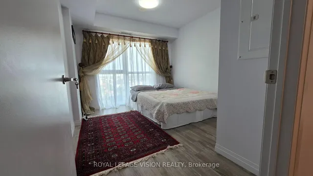 2150 Lawrence Ave #1812, Toronto 3