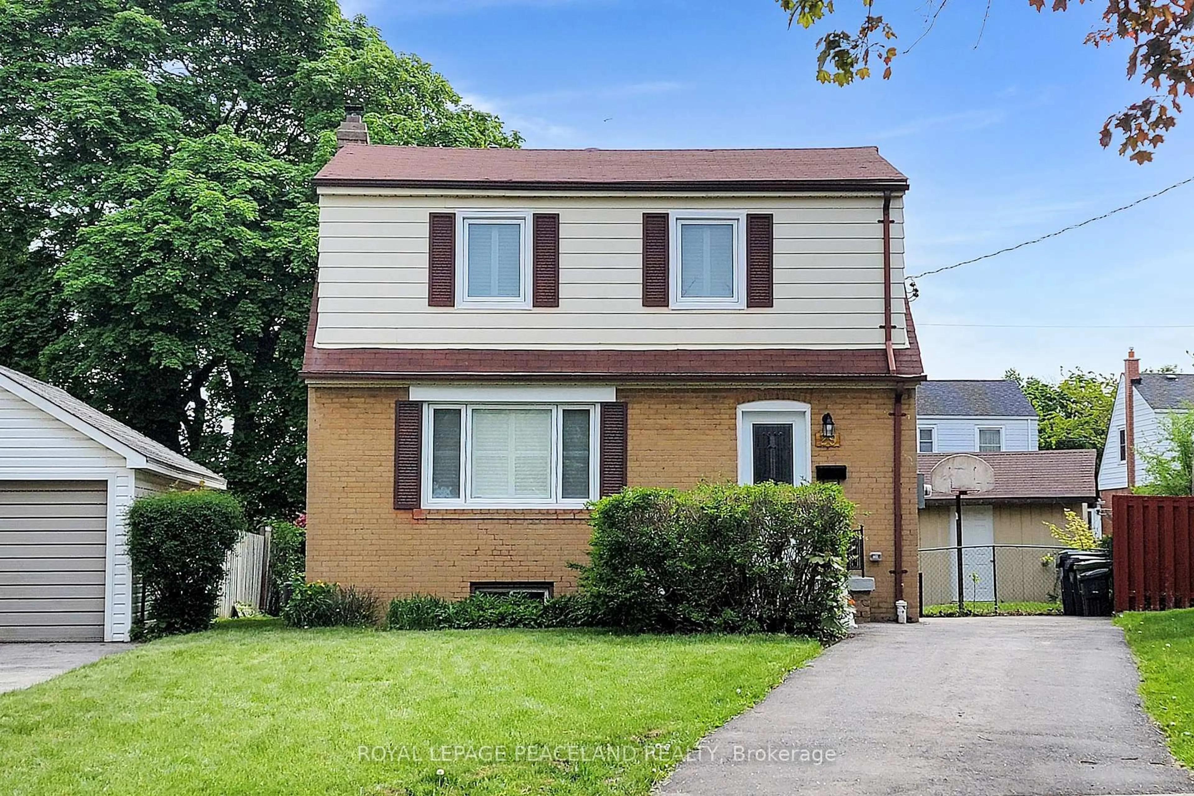 Home with brick exterior material, street for 29 Rosita Cres, Toronto Ontario M1L 1X7