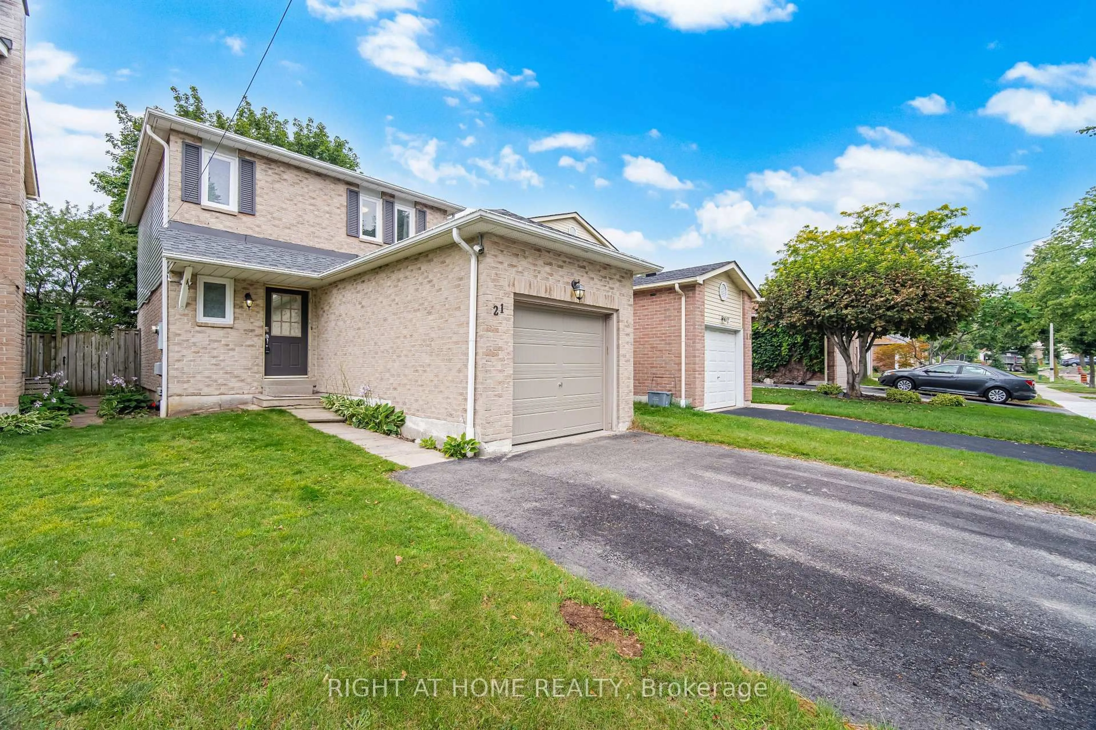 A pic from outside/outdoor area/front of a property/back of a property/a pic from drone, street for 21 Dobson Dr, Ajax Ontario L1S 5C2