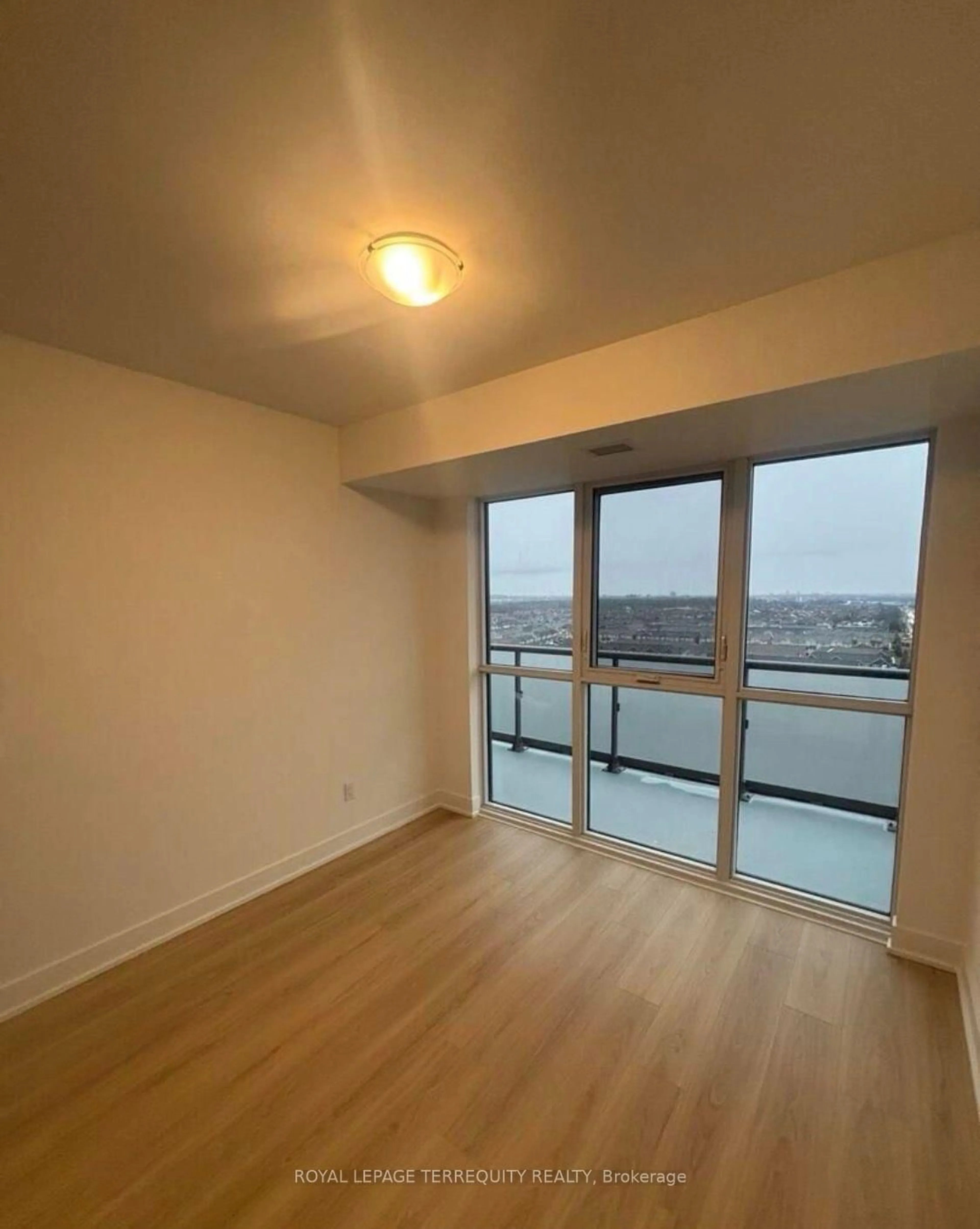 A pic of a room for 2425 Simcoe St #1106, Oshawa Ontario L1H 7K4