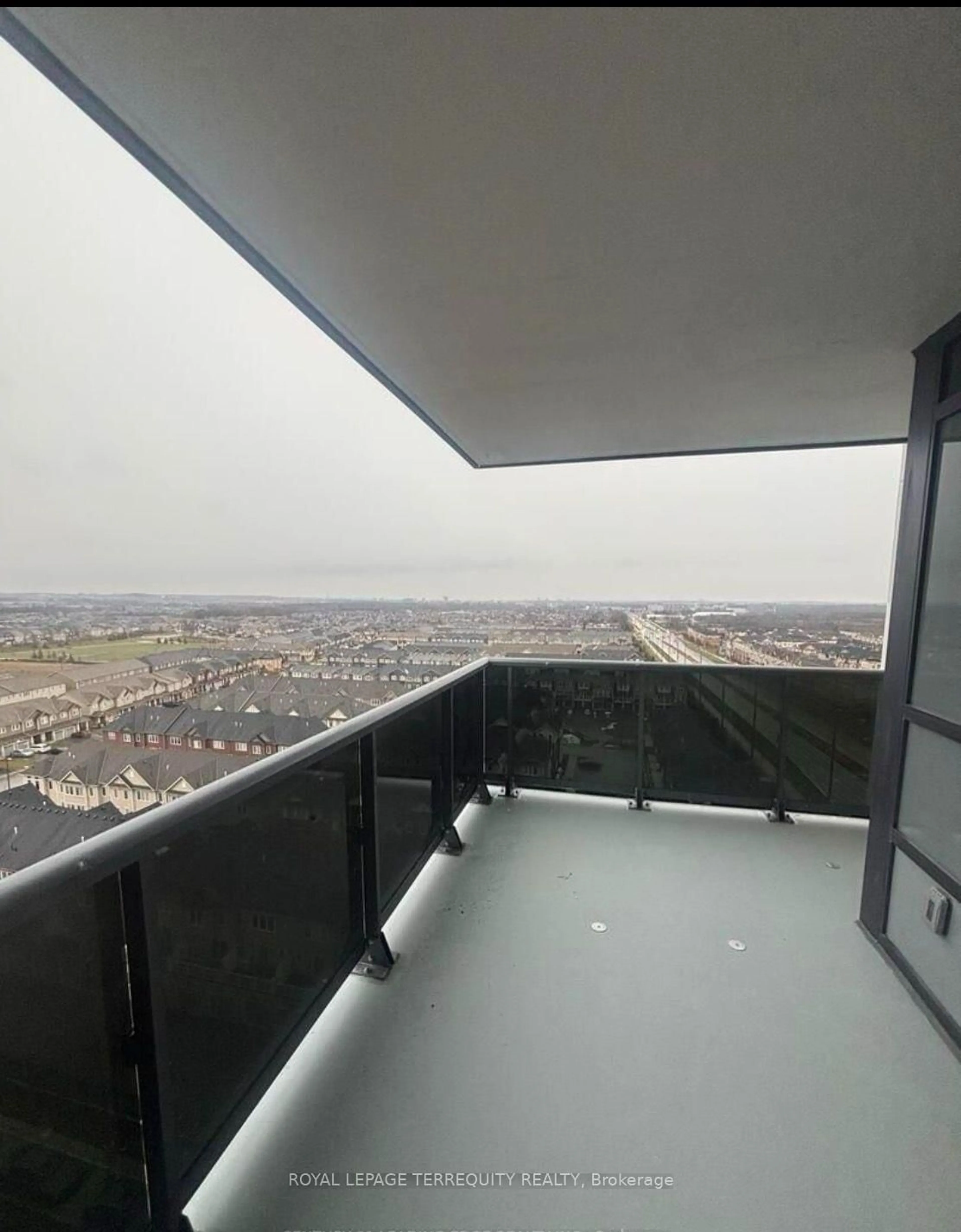 Balcony in the apartment, city buildings view from balcony for 2425 Simcoe St #1106, Oshawa Ontario L1H 7K4