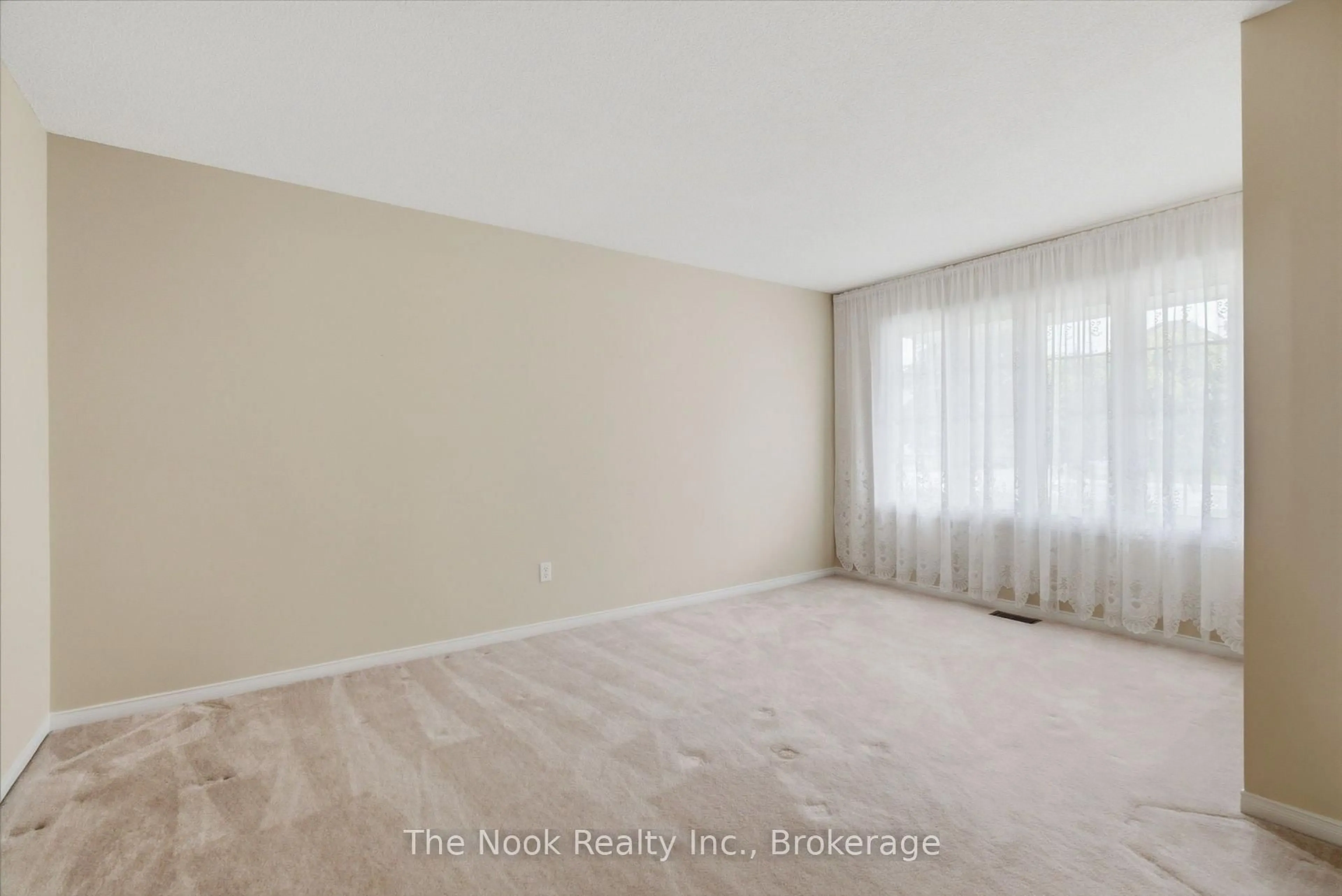 A pic of a room for 3544 Garrard Rd, Whitby Ontario L1R 2L6