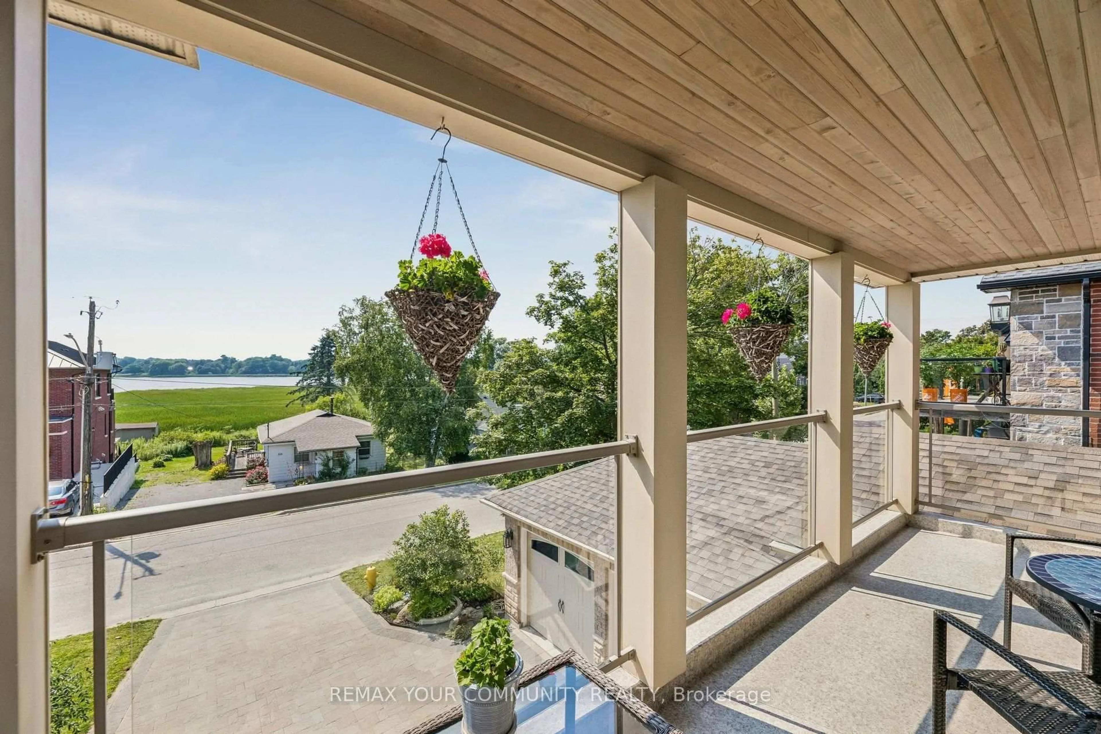 Patio, water/lake/river/ocean view for 815 Fairview Ave, Pickering Ontario L1W 1M7