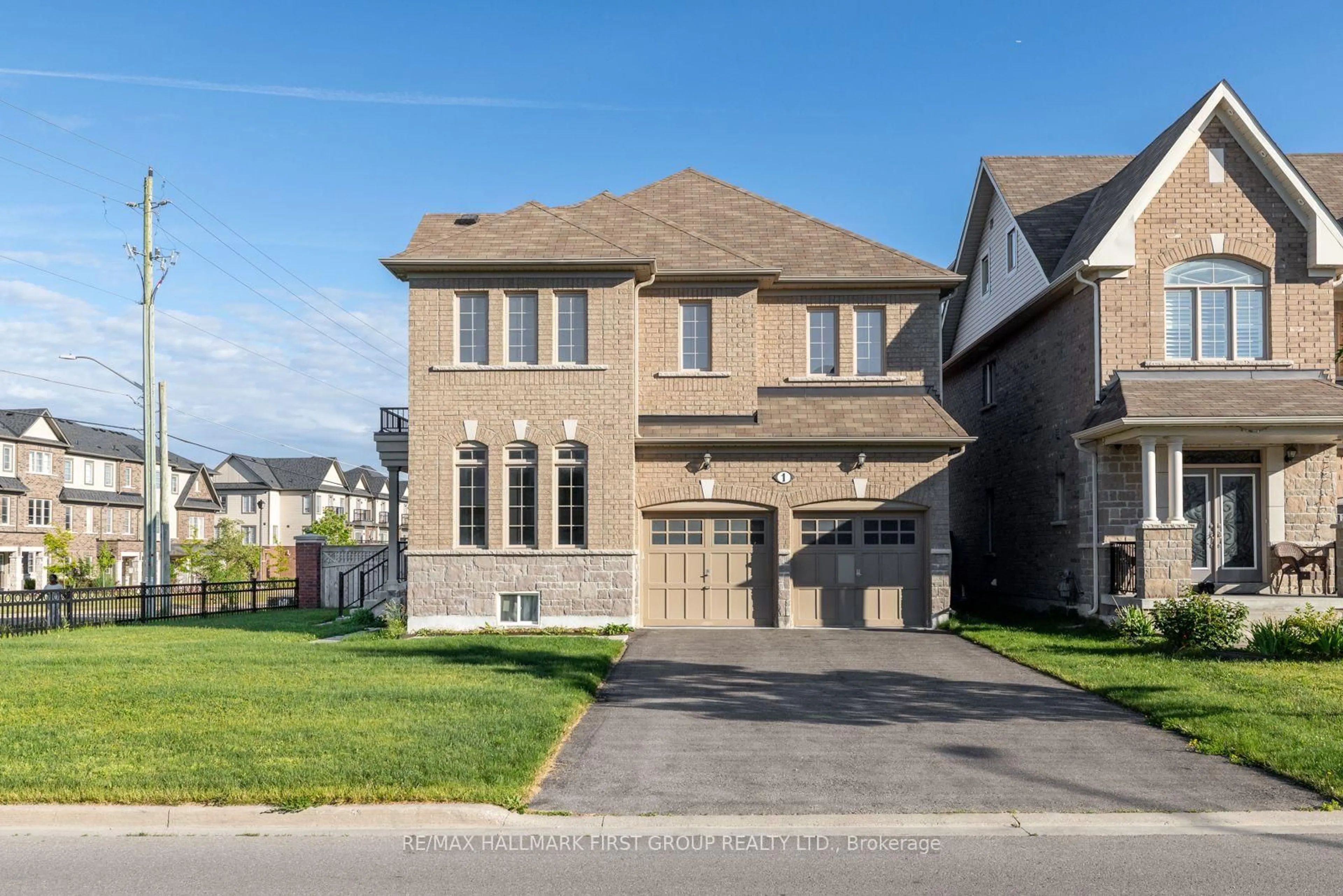 Home with brick exterior material, street for 1 Cale Ave, Clarington Ontario L1E 0H5