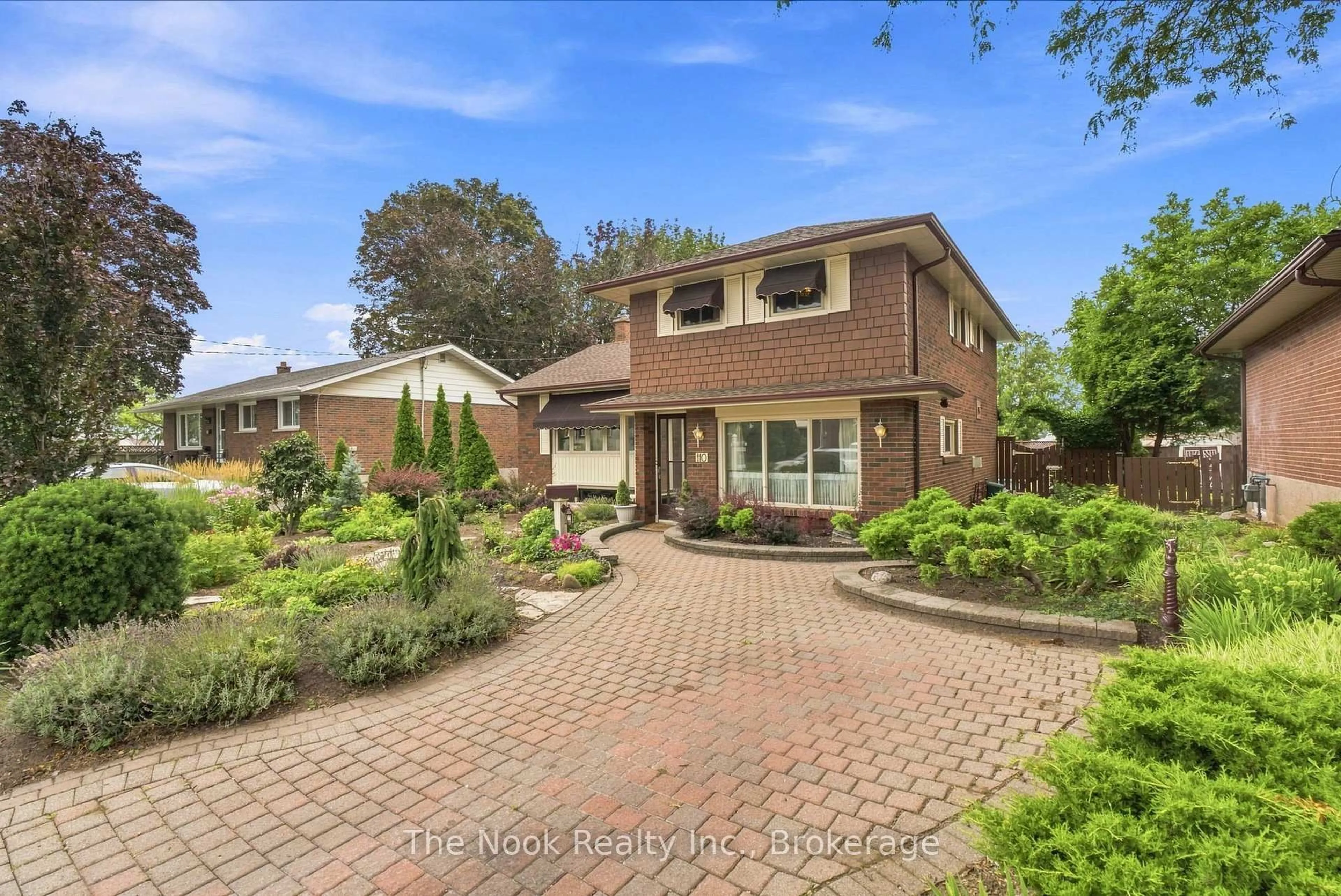 Home with brick exterior material, street for 110 Bowman Ave, Whitby Ontario L1N 3T6