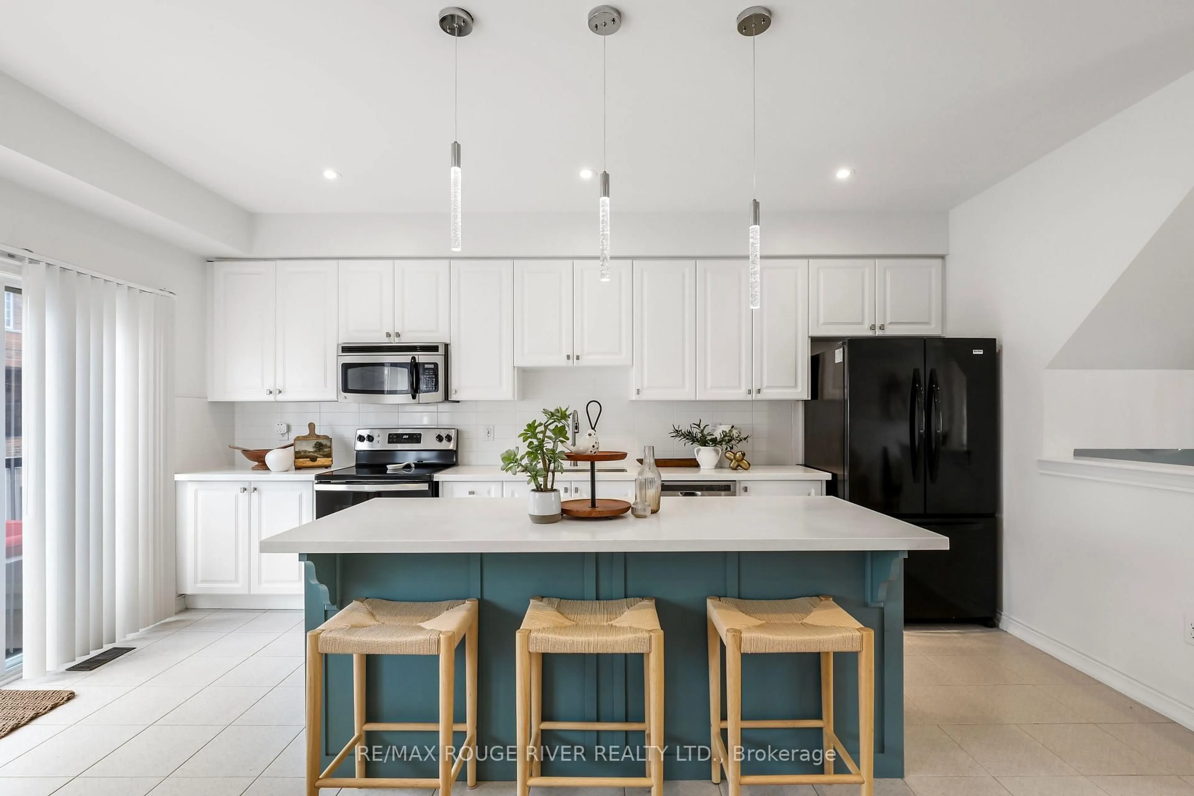 Contemporary kitchen, ceramic/tile floor for 17 Devineridge Ave, Ajax Ontario L1Z 0T1
