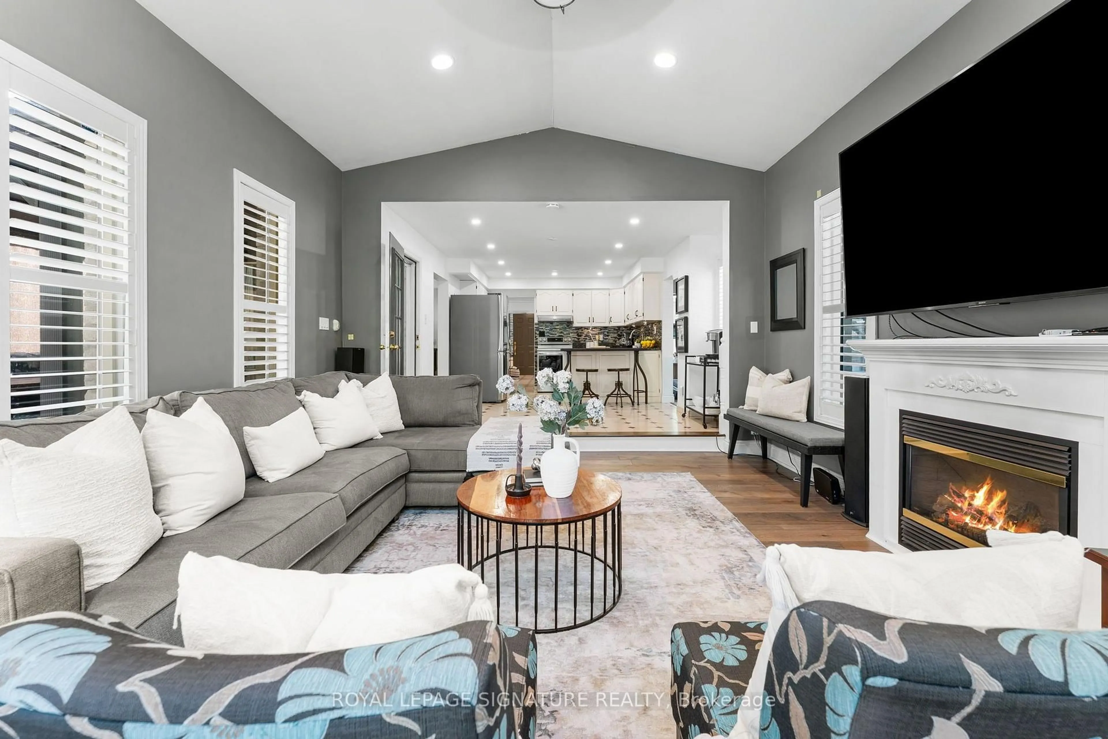 Living room with furniture, unknown for 840 Sheppard Ave, Pickering Ontario L1V 1G5