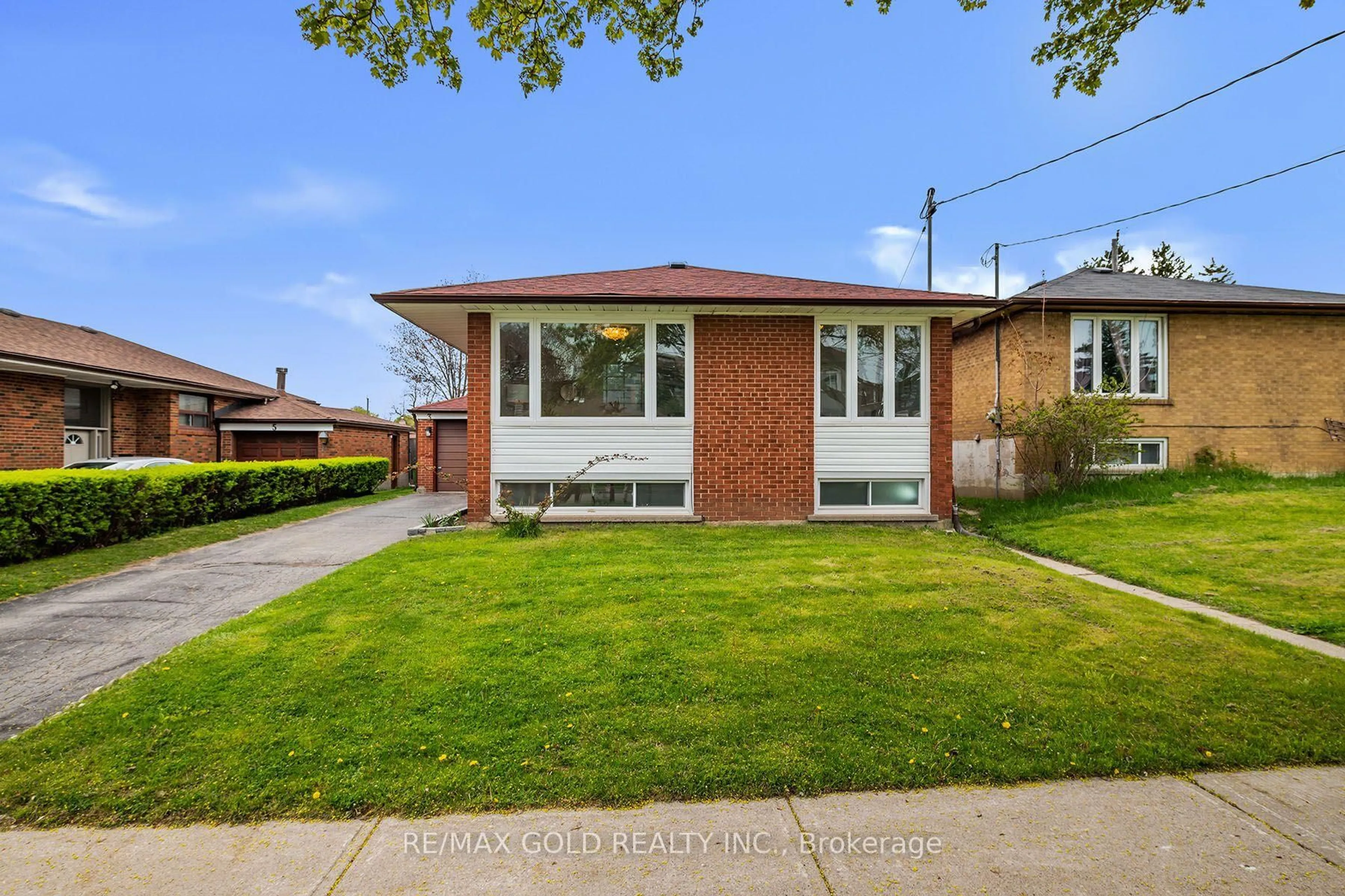 Home with brick exterior material, street for 3 Willamere Dr, Toronto Ontario M1M 1W5