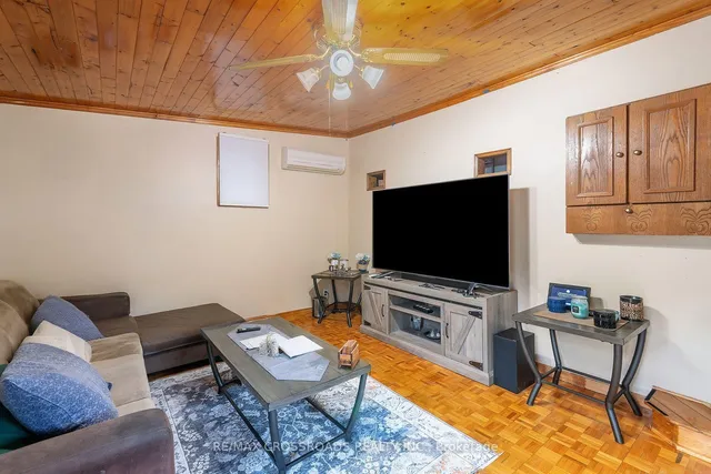 368 Cedar Valley Blvd, Oshawa 5