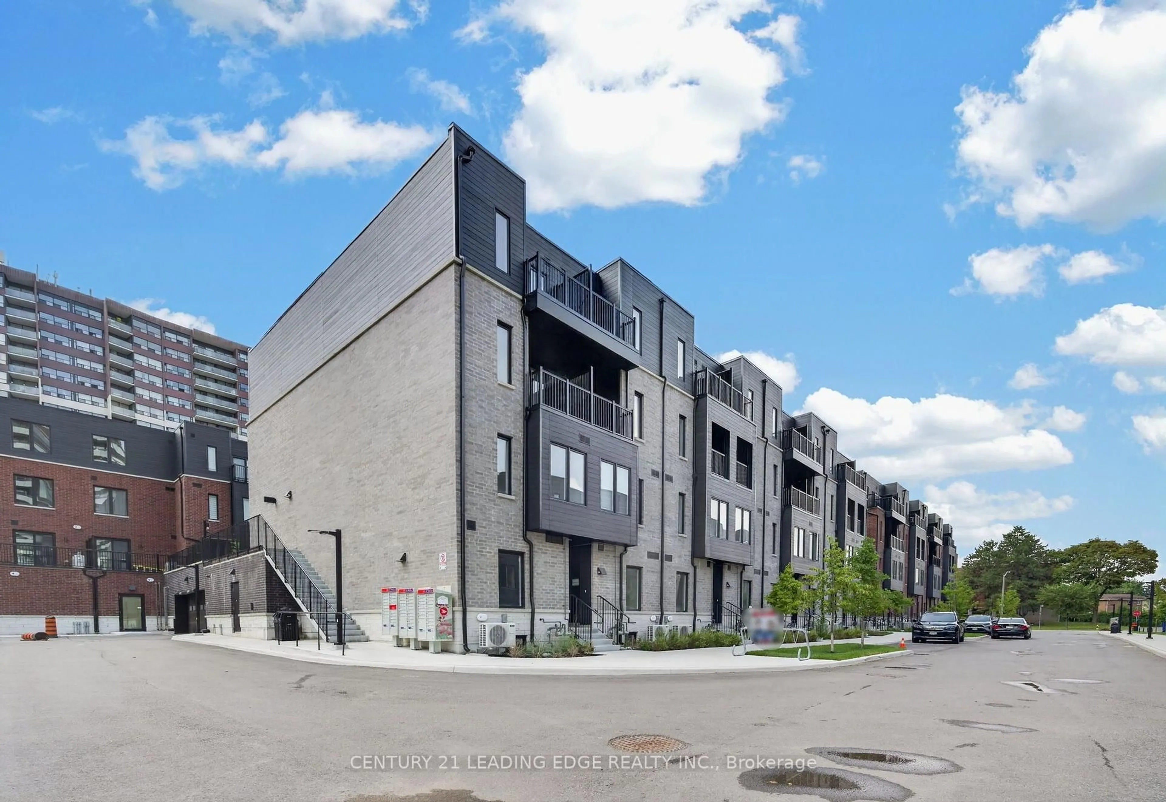 Patio, street for 10 Calamint Lane #62, Toronto Ontario M1W 2H1