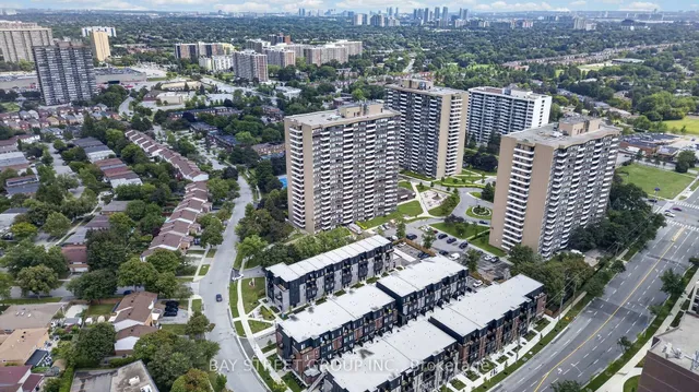 29 Calamint Lane, Toronto 5