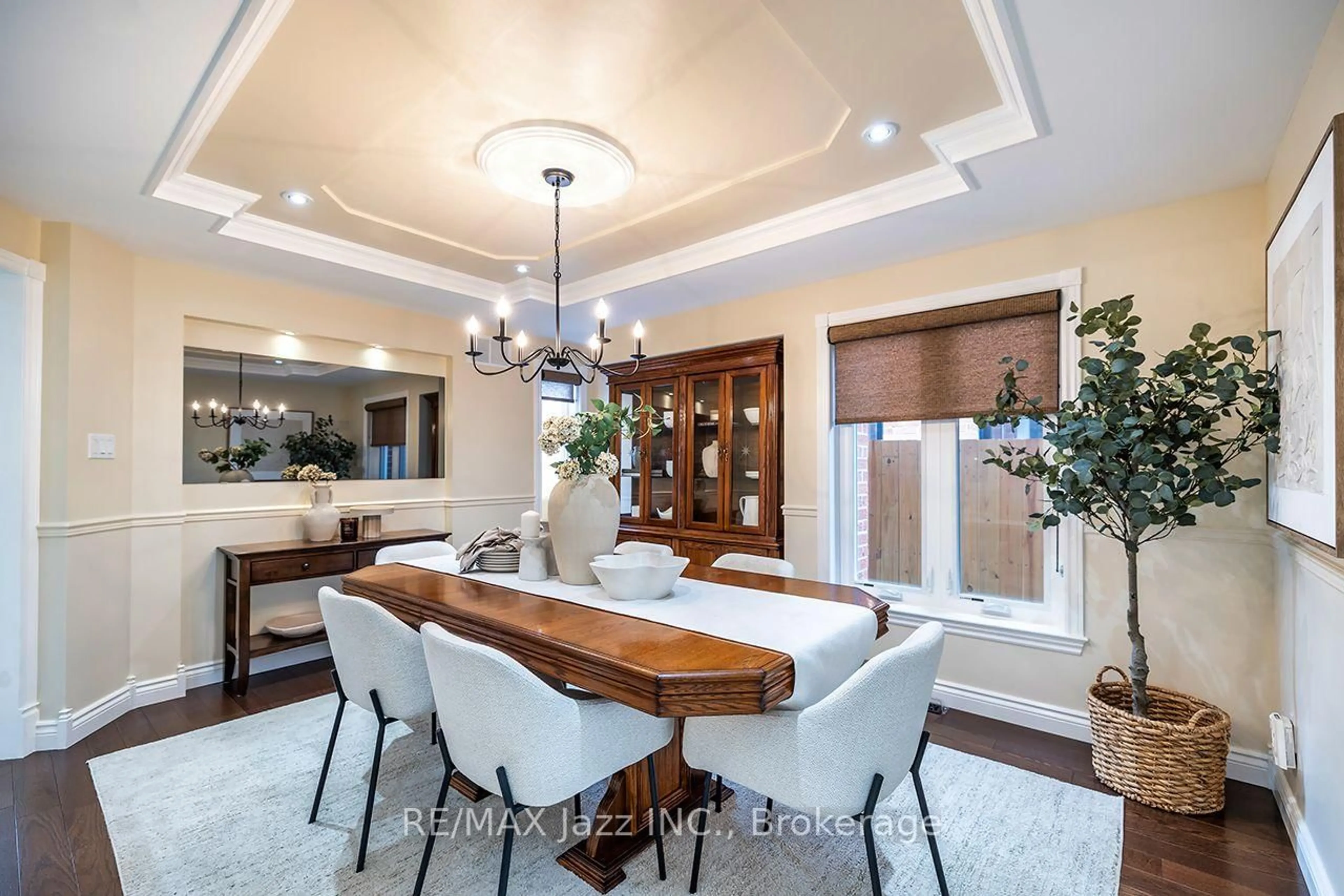 Dining room, unknown for 626 Strouds Lane, Pickering Ontario L1V 4T3