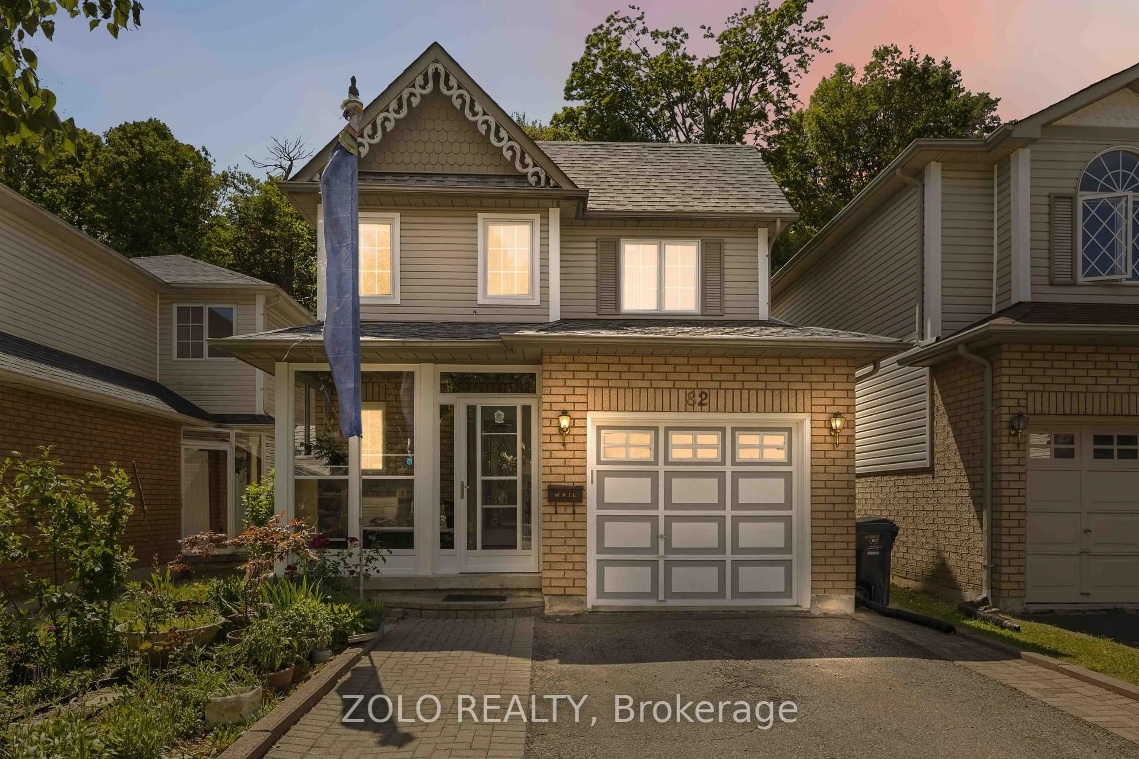 Home with brick exterior material, street for 82 Piperbrook Cres, Toronto Ontario M1E 5G9