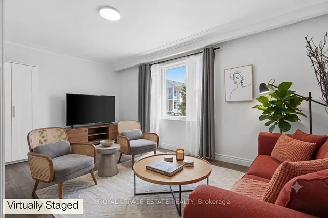 182 Coleman Ave, Toronto 5