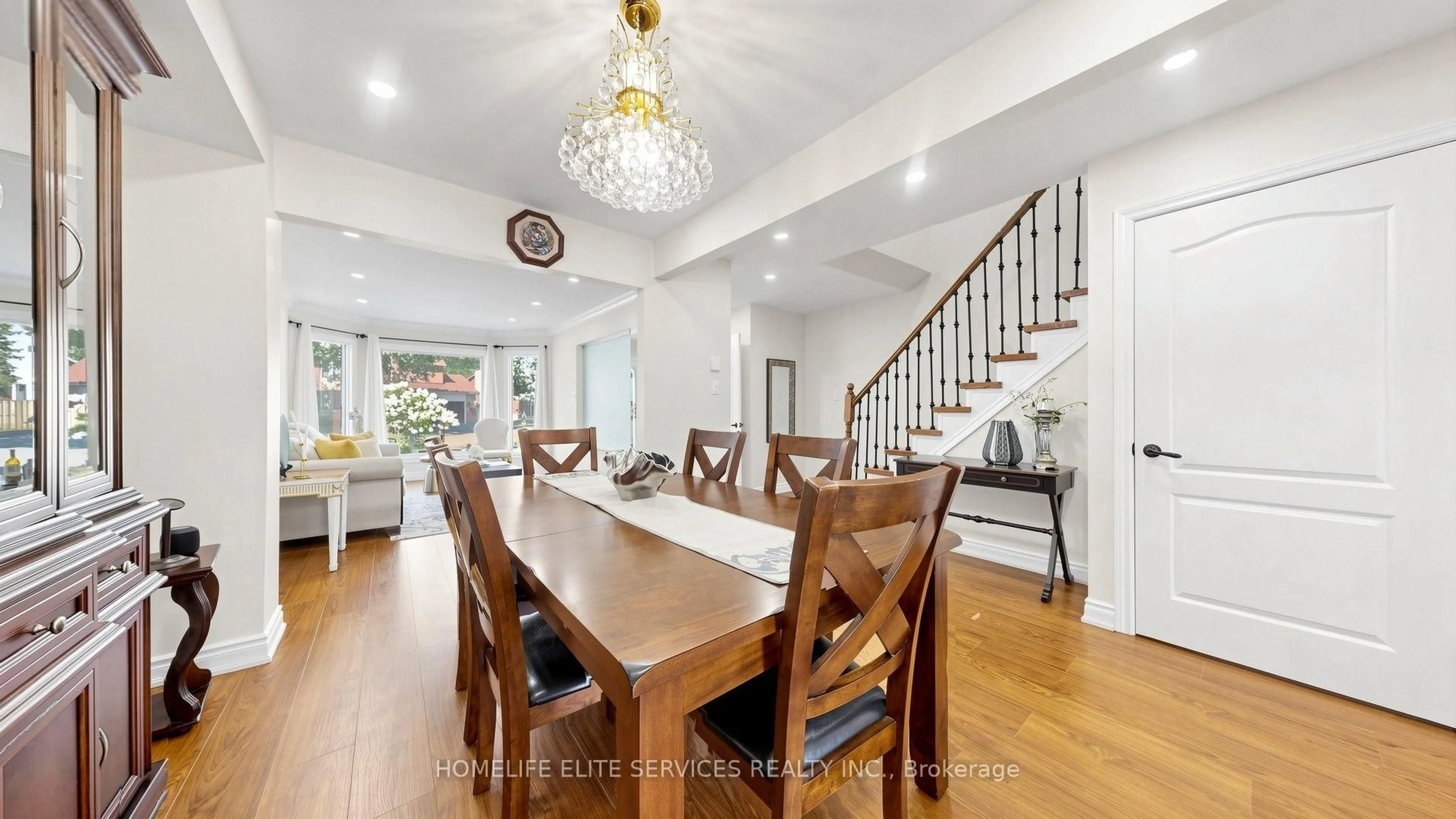 Dining room, unknown for 54 Fearn Cres, Ajax Ontario L1S 5L4