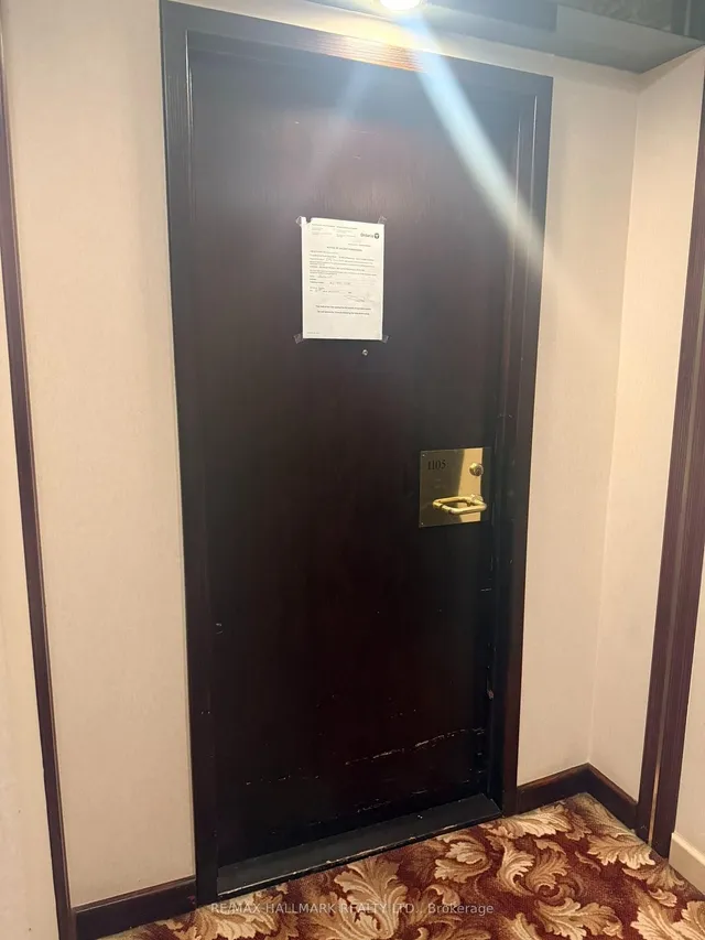 3231 Eglinton Ave #1105, Toronto 4