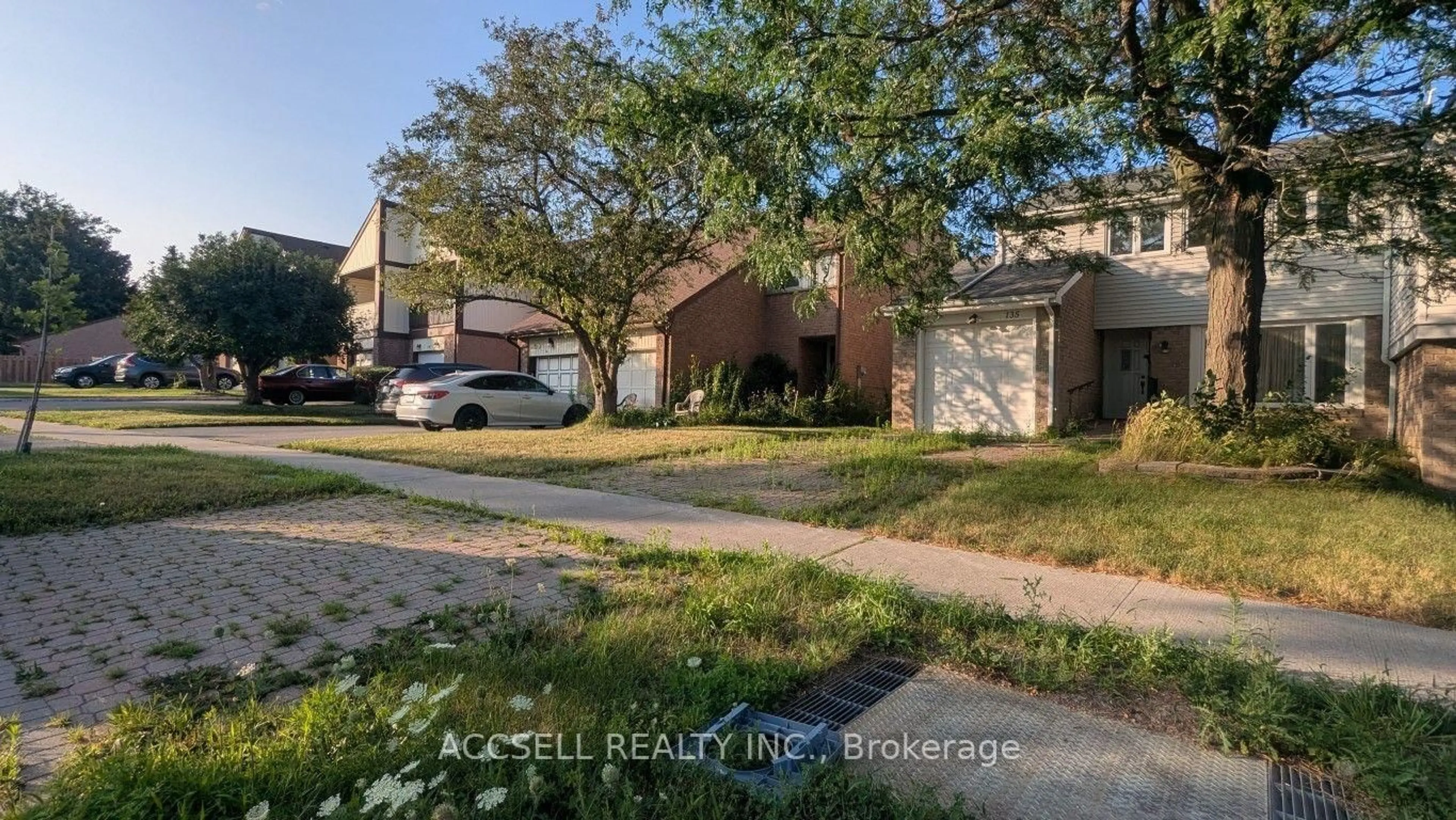 Unknown for 135 Placentia Blvd, Toronto Ontario M1S 4G8