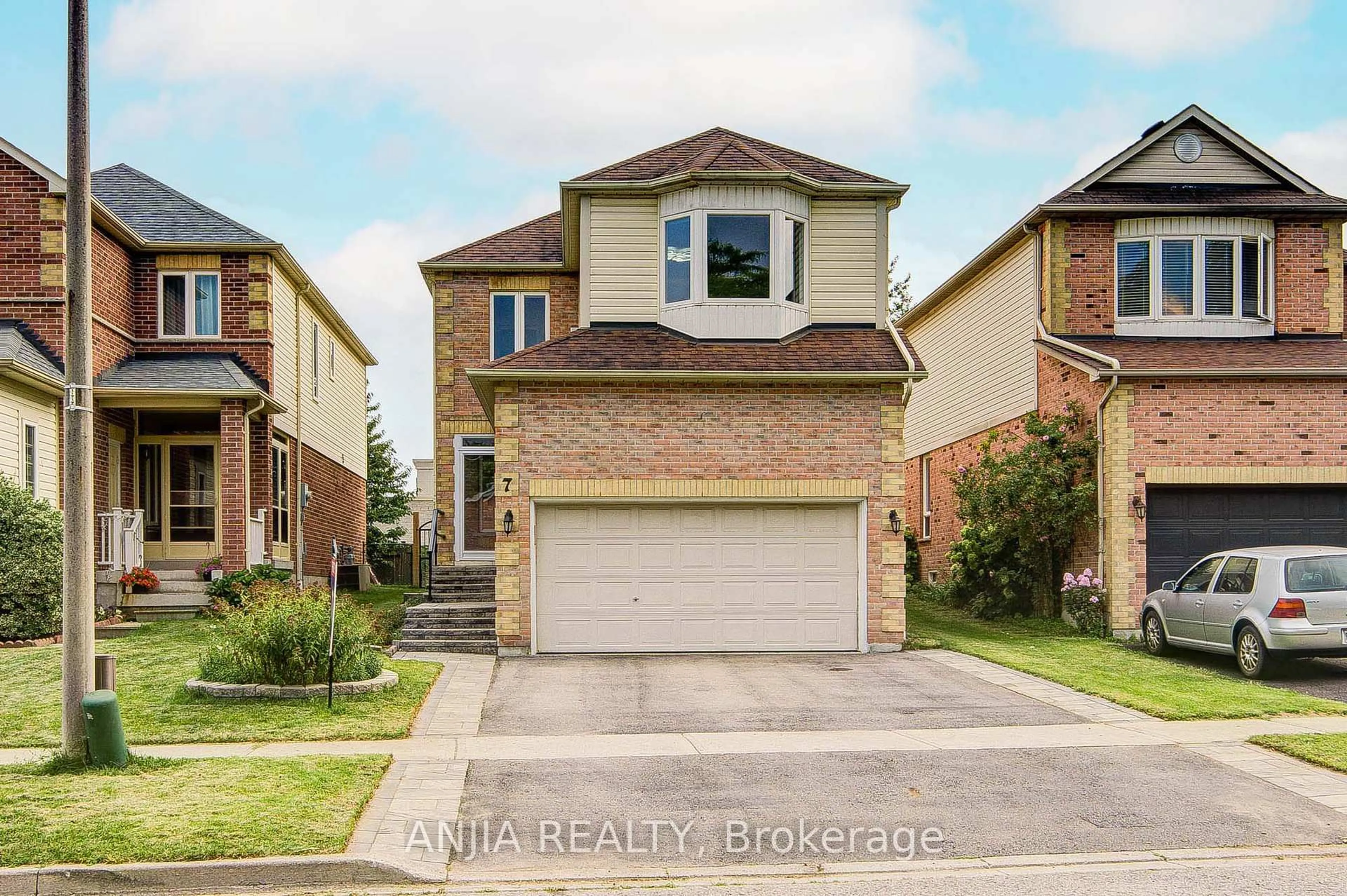 Home with brick exterior material, street for 7 Allayden Dr, Whitby Ontario L1P 1L5