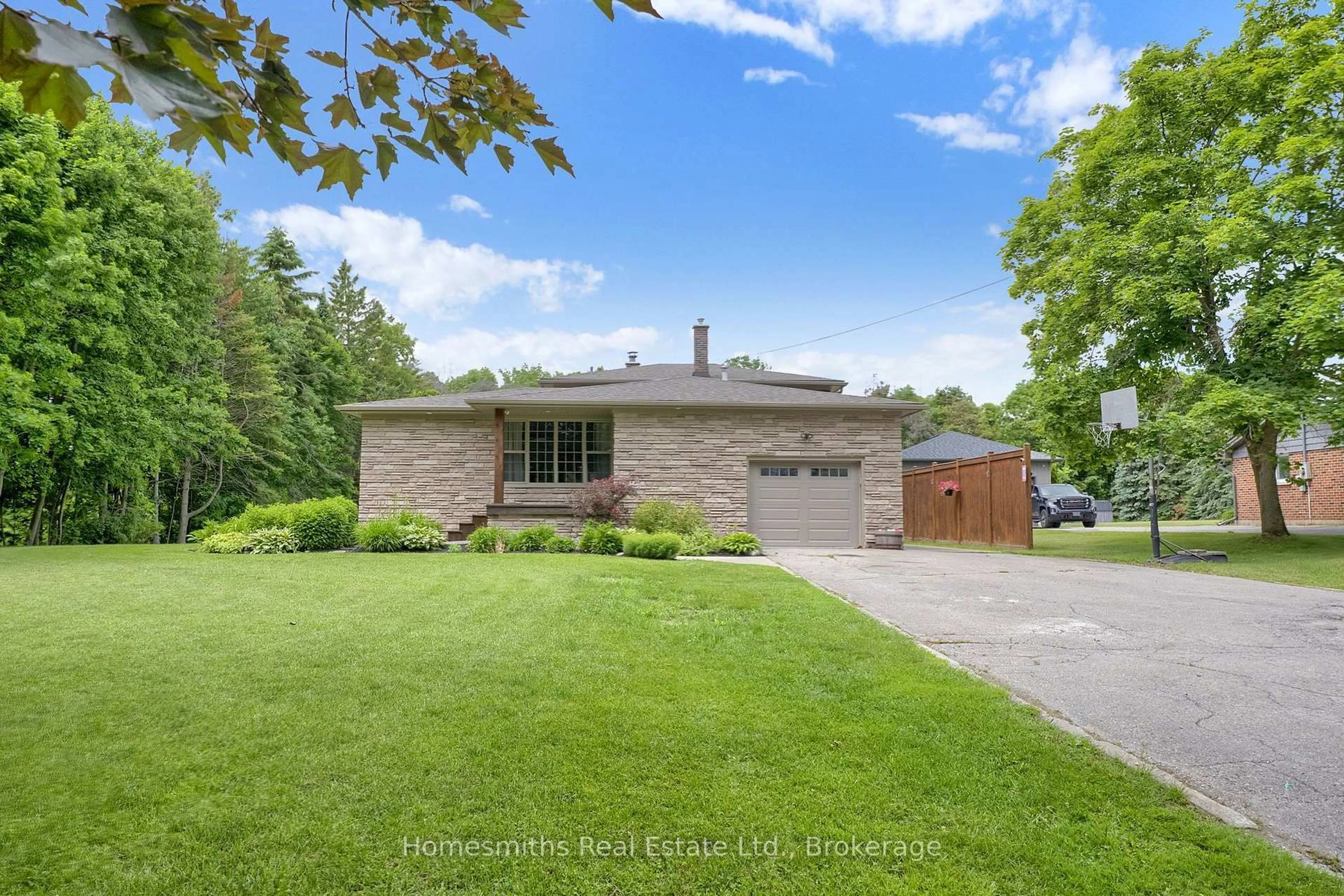 A pic from outside/outdoor area/front of a property/back of a property/a pic from drone, street for 4726 Main St, Clarington Ontario L0B 1M0