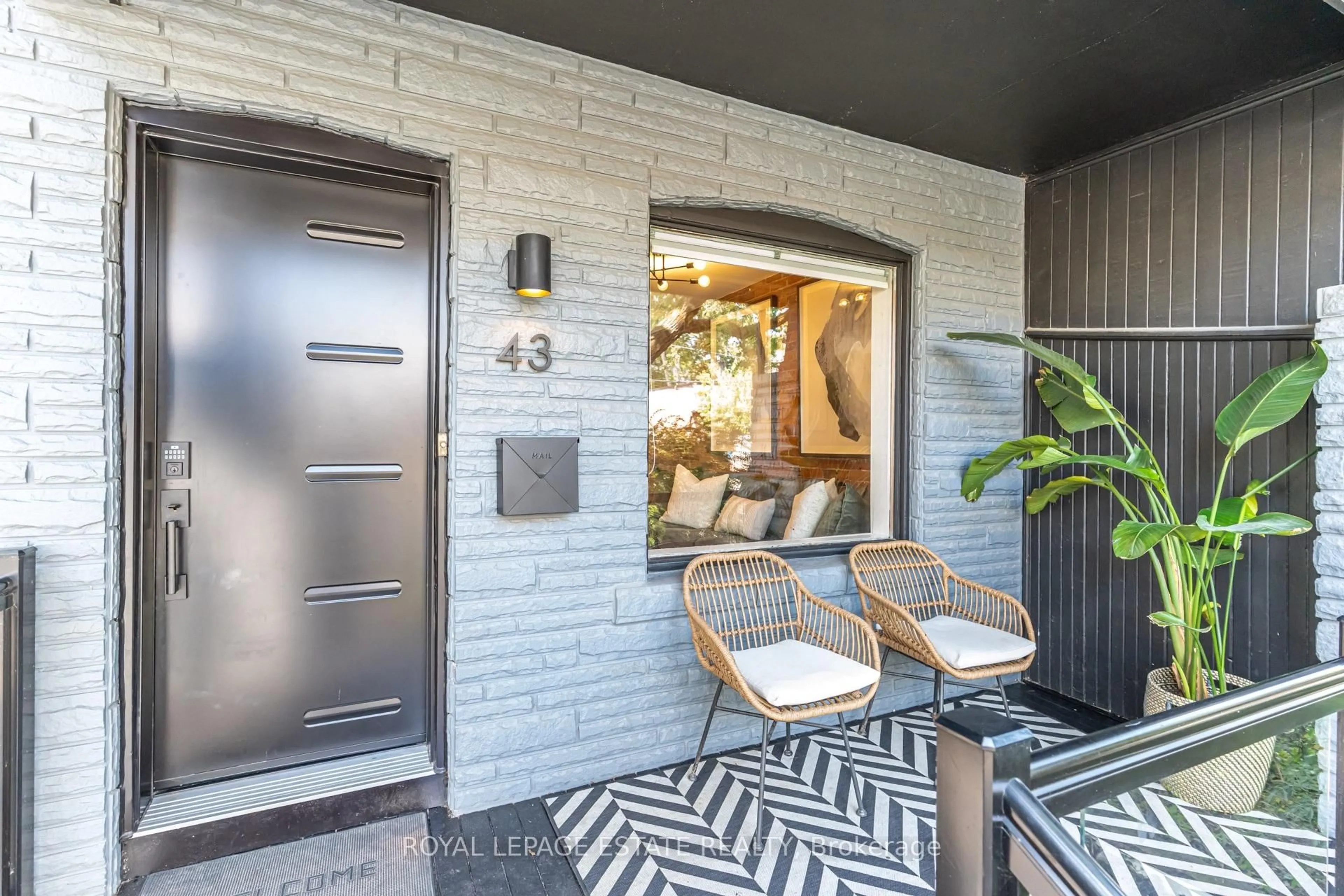 Indoor entryway for 43 Fairford Ave, Toronto Ontario M4L 2J9