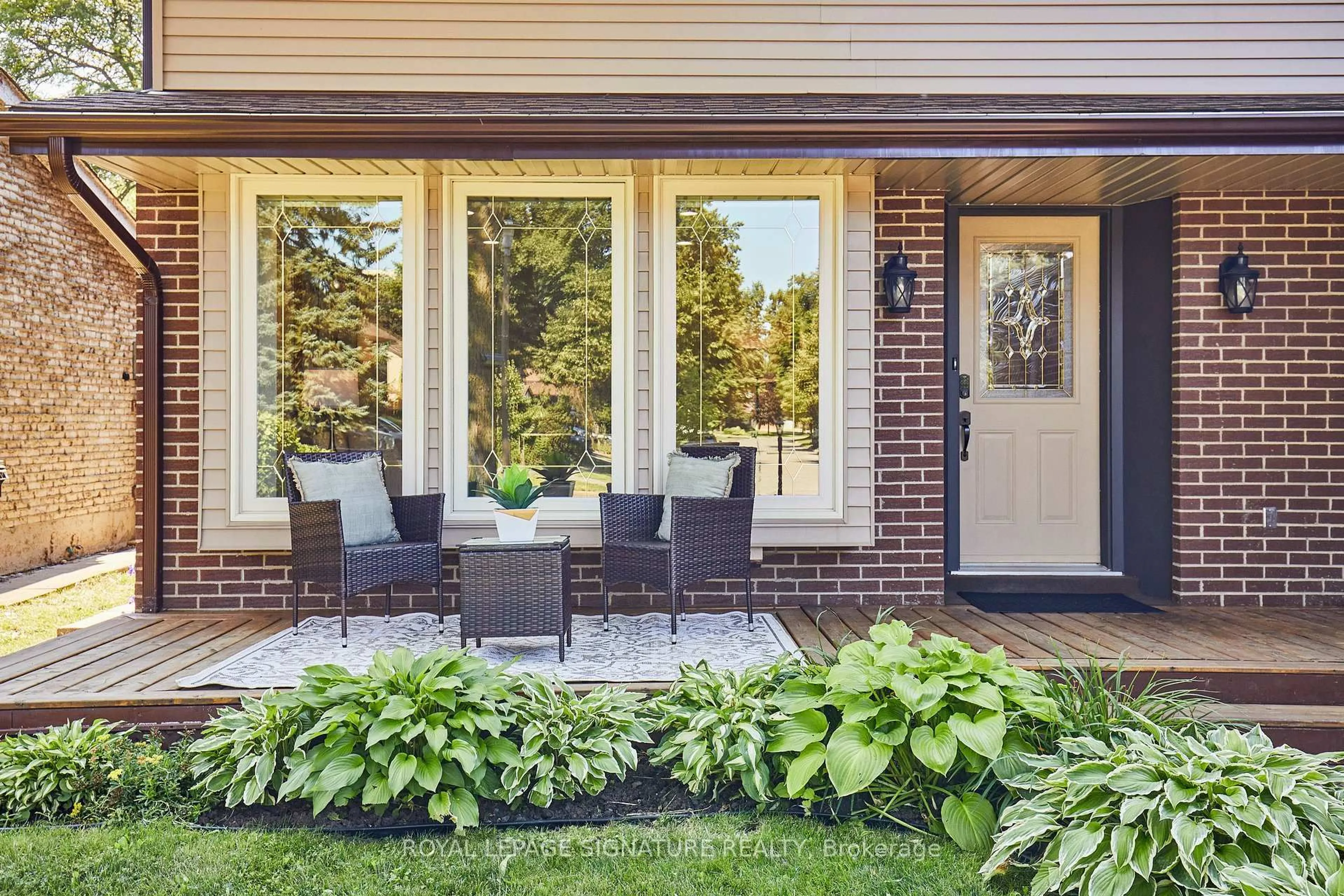 Unknown for 122 Heatherside Dr, Toronto Ontario M1W 1T8