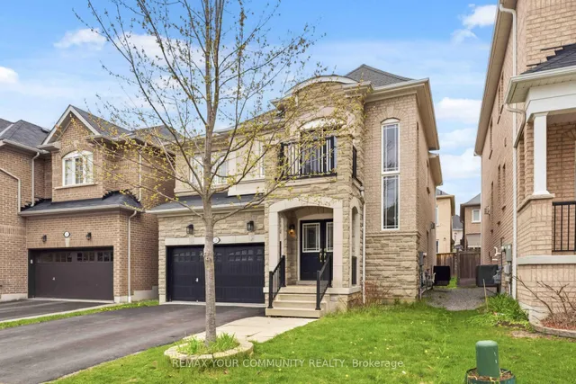 28 Cater Ave, Ajax 3
