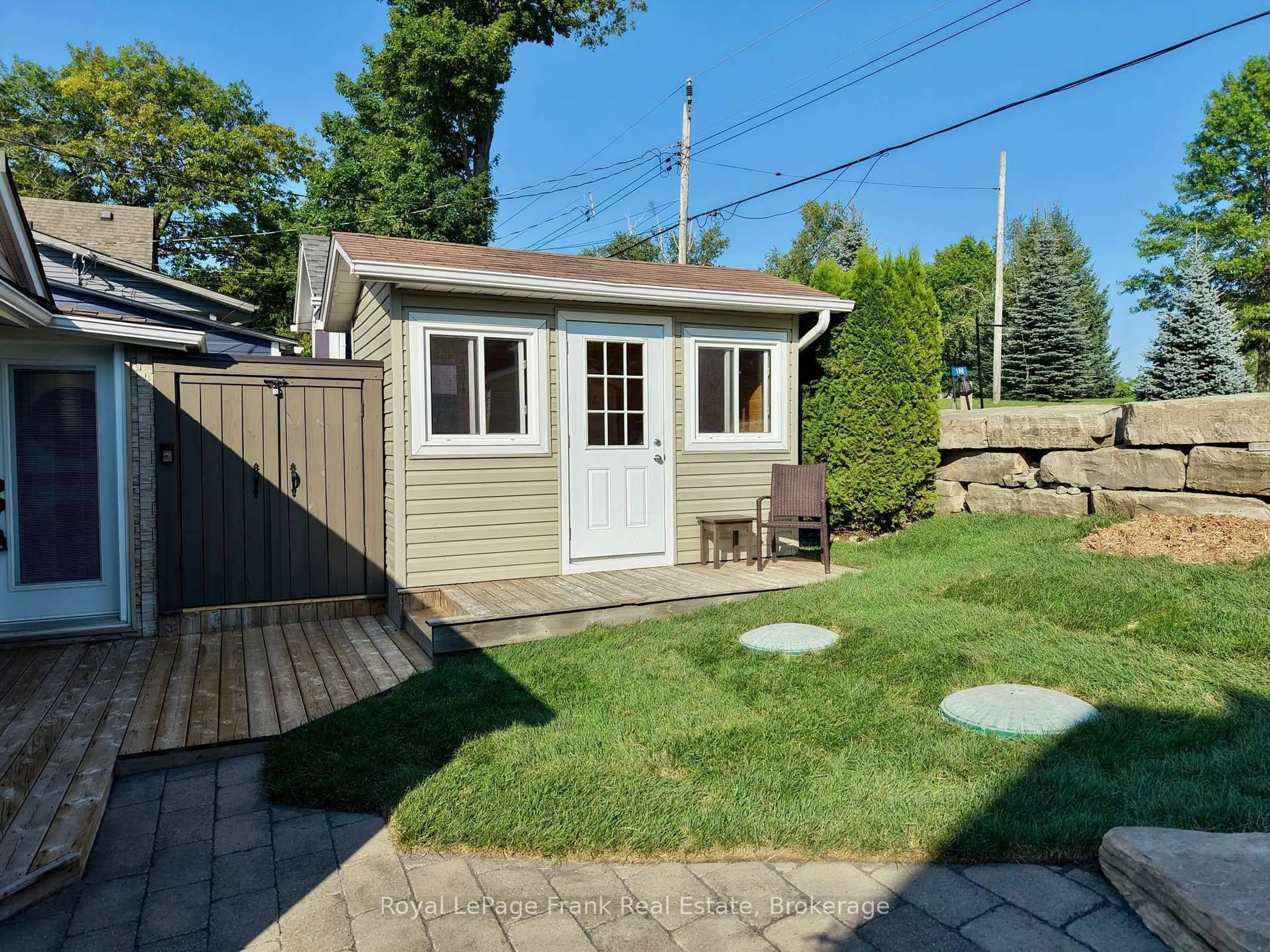 Shed for 188 Williams Point Rd, Scugog Ontario L0B 1E0
