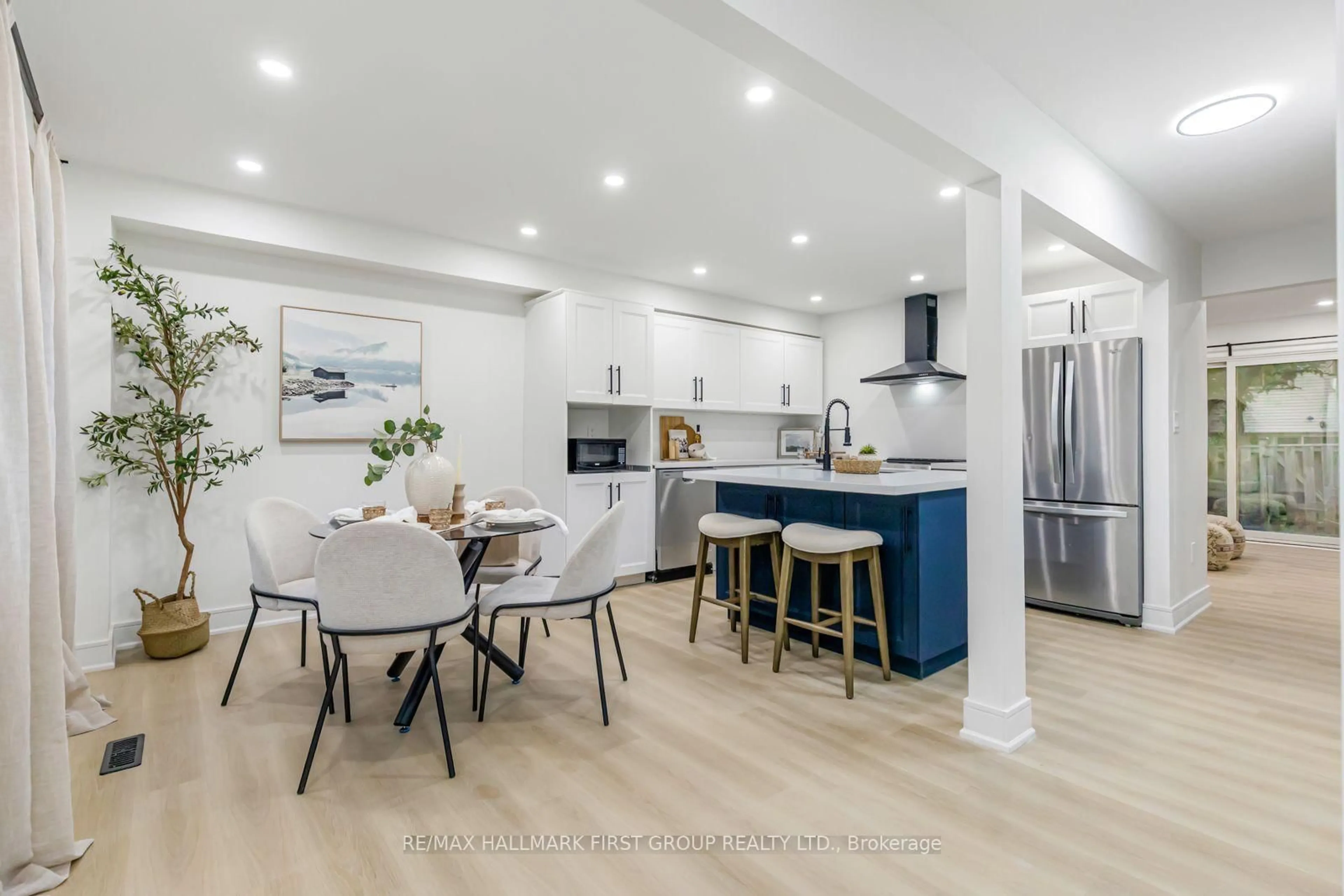 Open concept kitchen, unknown for 270 Timberbank Blvd #75, Toronto Ontario M1W 2M1