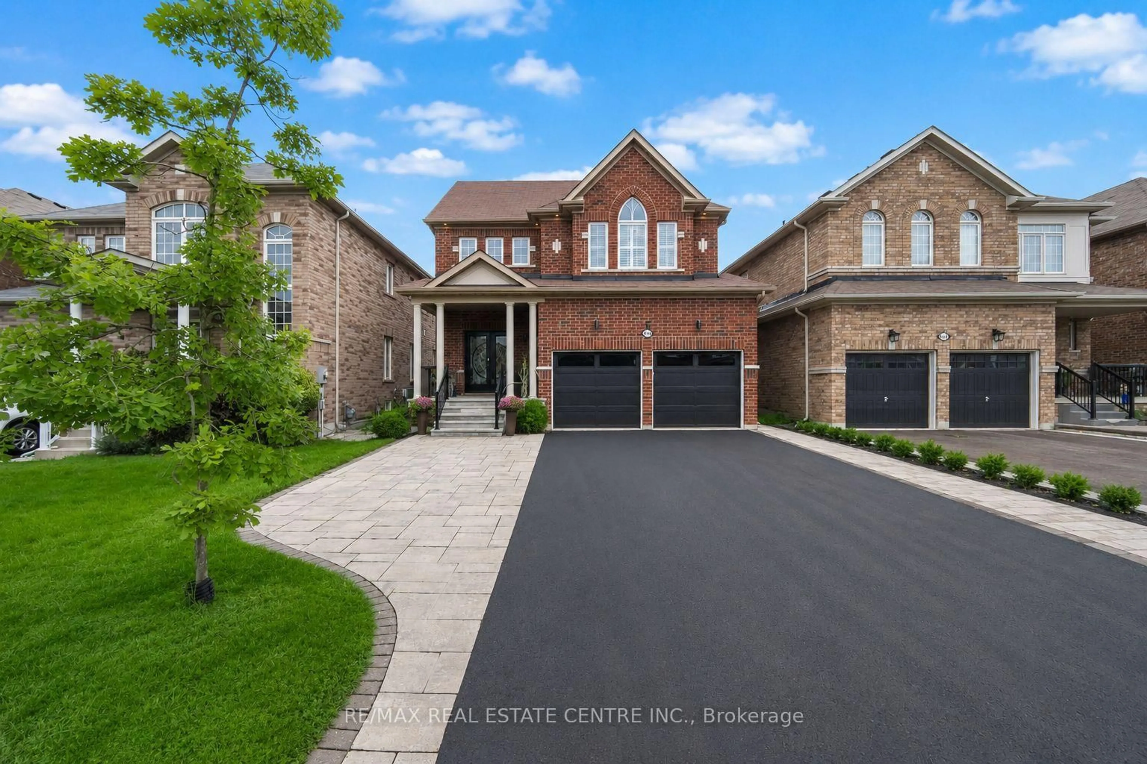 Home with brick exterior material, street for 844 Wrenwood Dr, Oshawa Ontario L1K 0V8