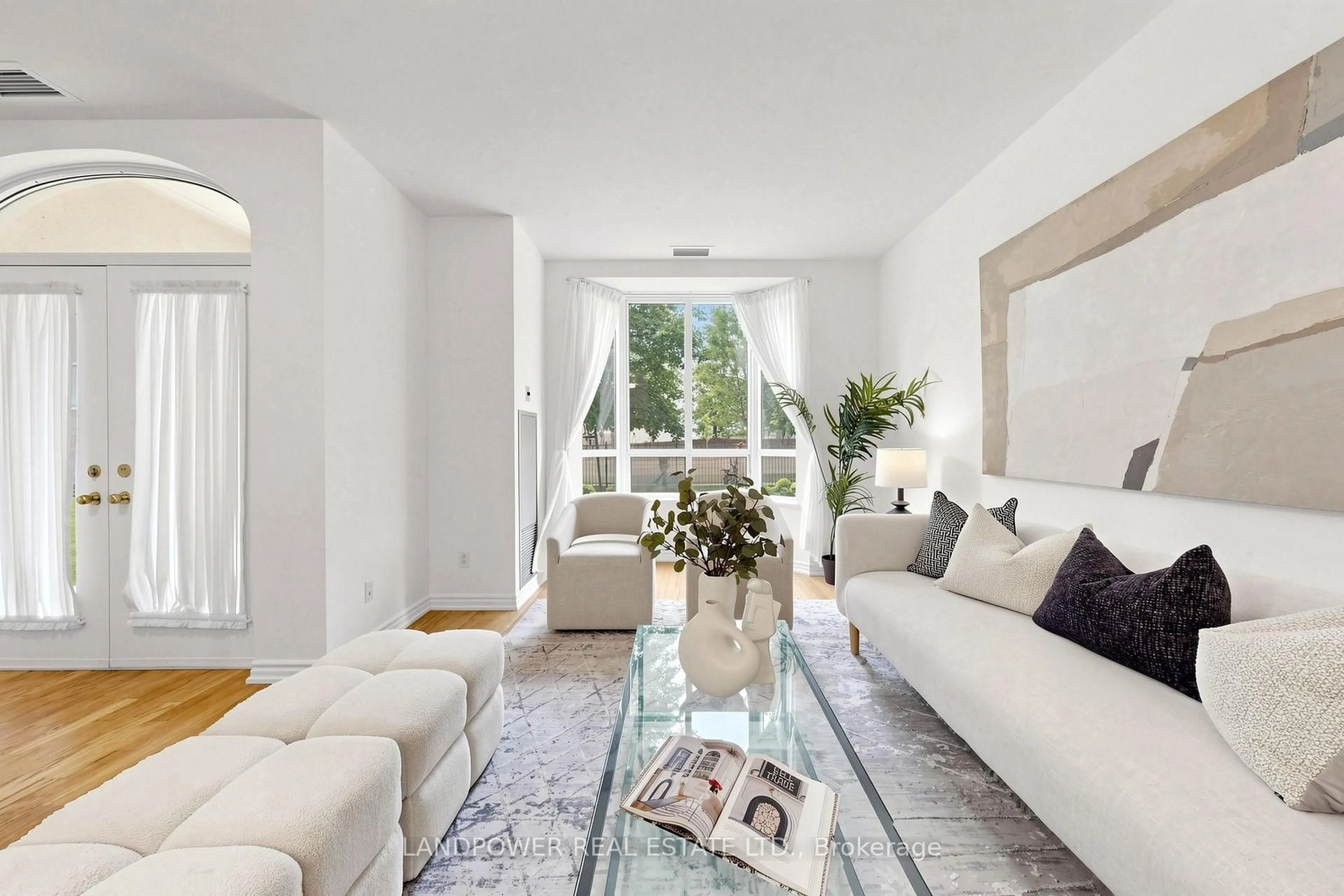 Living room with furniture, unknown for 5039 Finch Ave #TH02, Toronto Ontario M1S 5L6