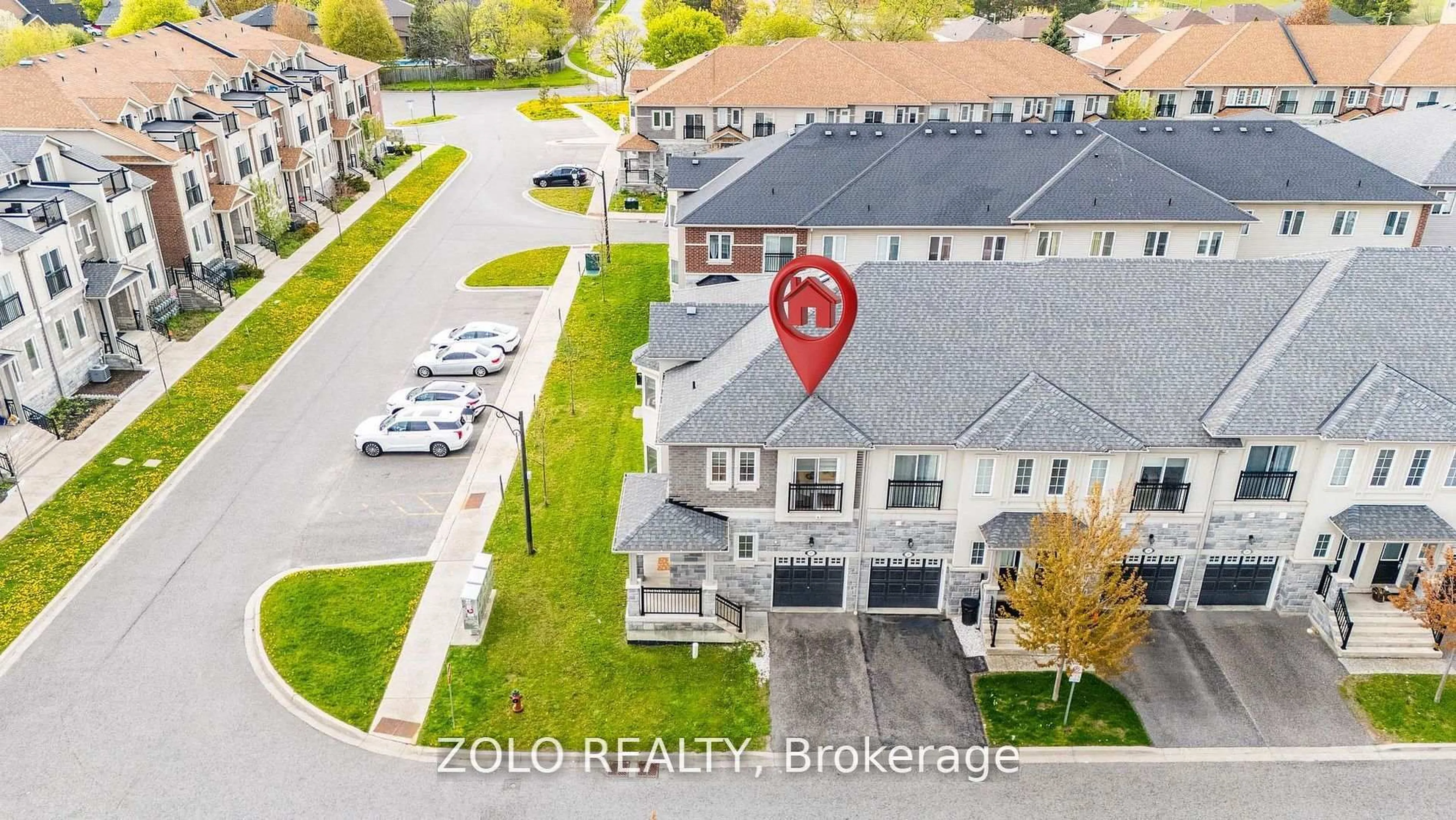 A pic from outside/outdoor area/front of a property/back of a property/a pic from drone, city buildings view from balcony for 37 Prospect Way, Whitby Ontario L1N 0L4