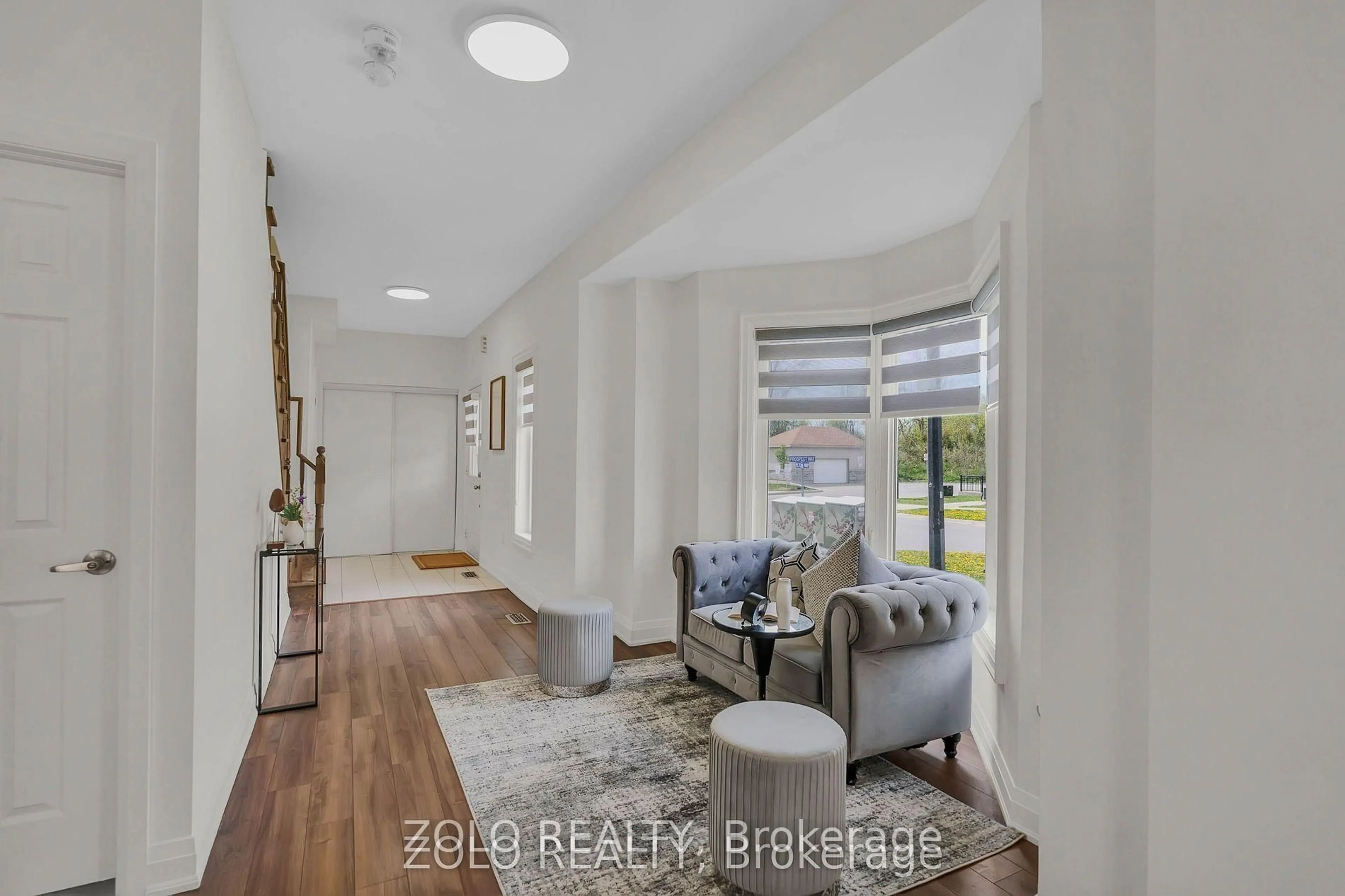 Indoor entryway for 37 Prospect Way, Whitby Ontario L1N 0L4