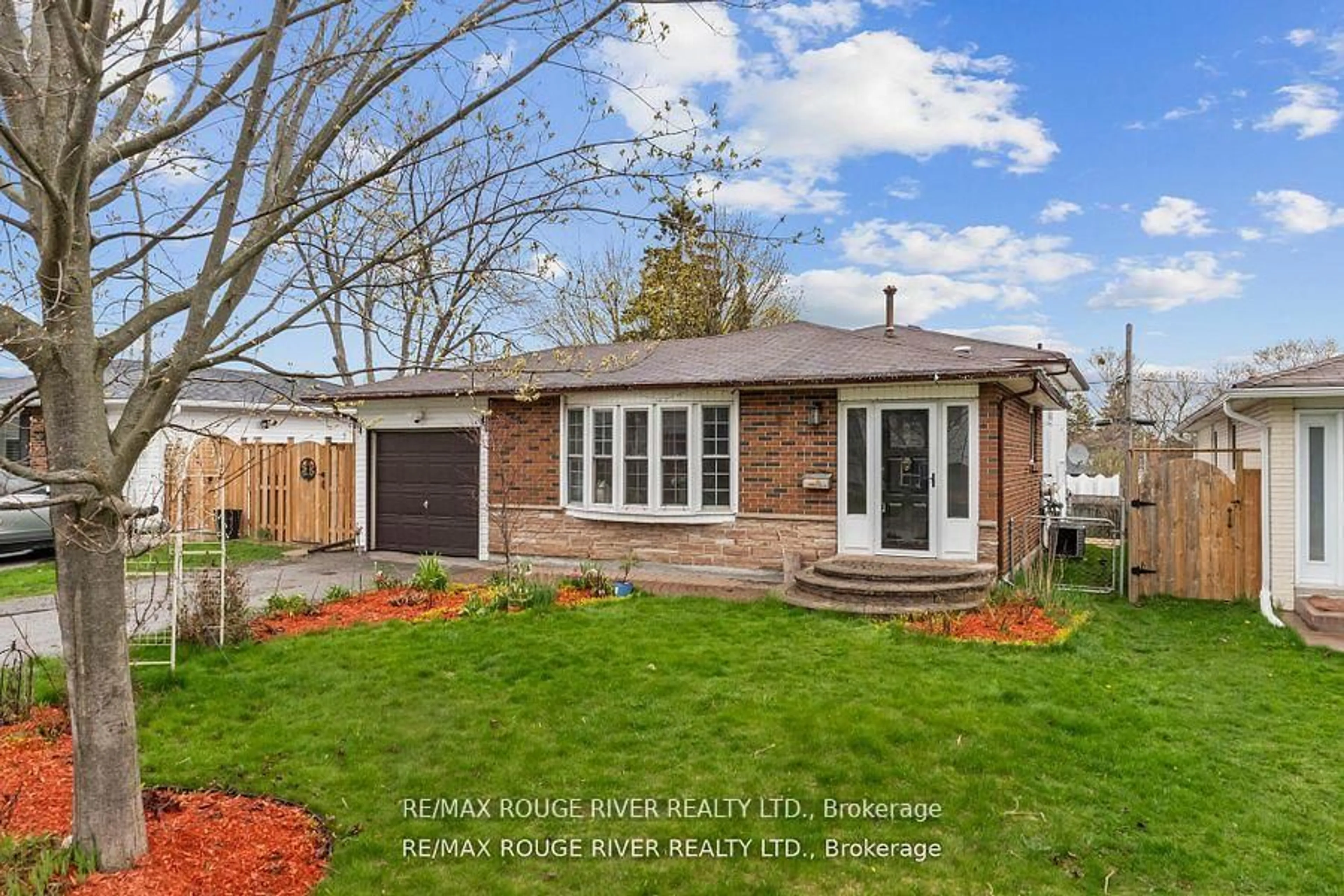 Home with brick exterior material, street for 27 Archer Dr, Ajax Ontario L1S 2Z3